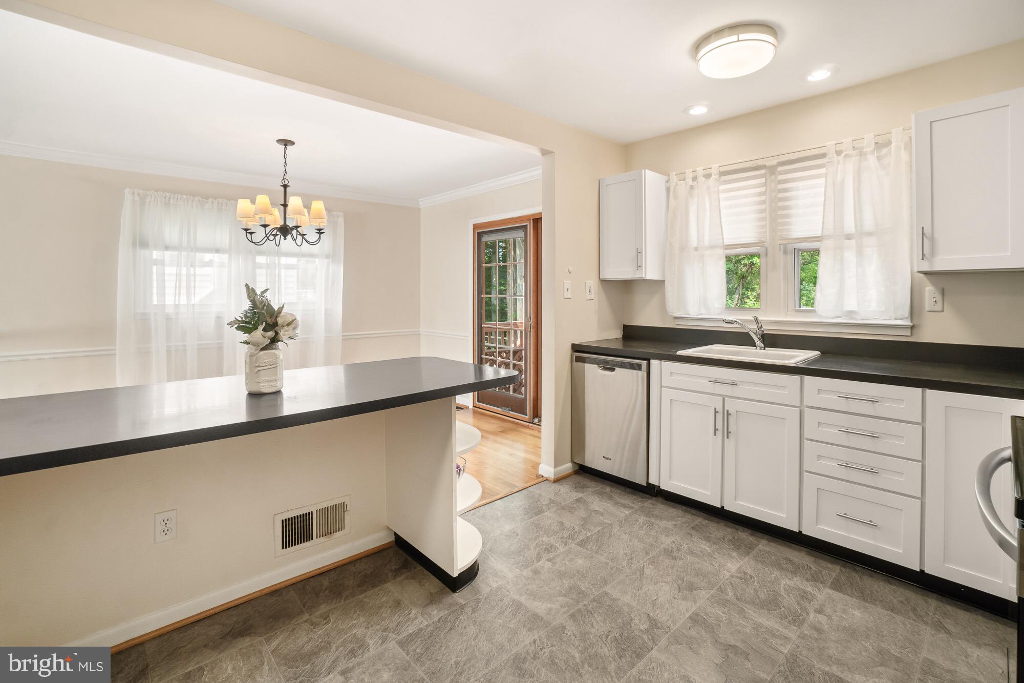 BEL PRE WOODS - Residential