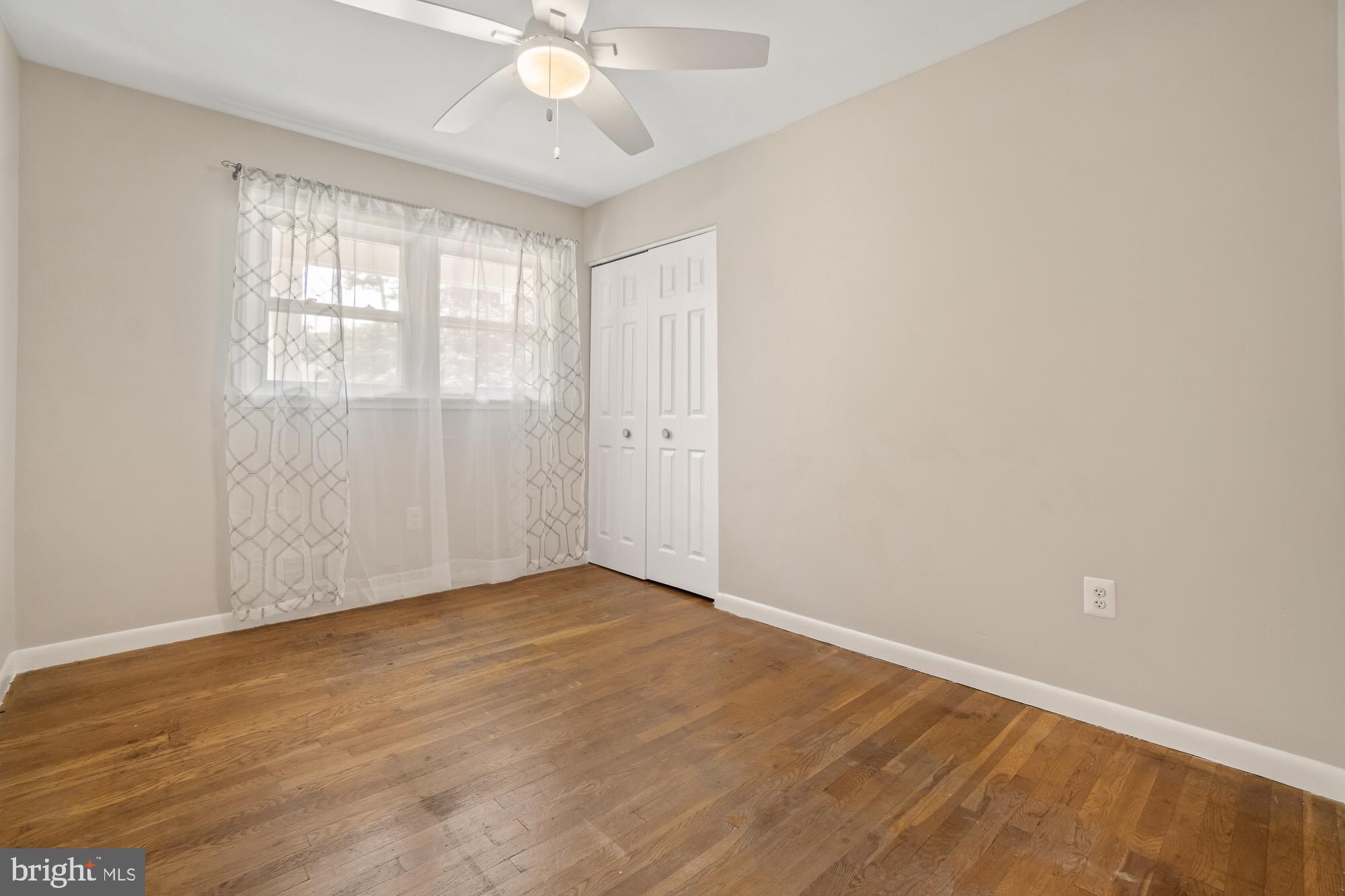 BEL PRE WOODS - Residential