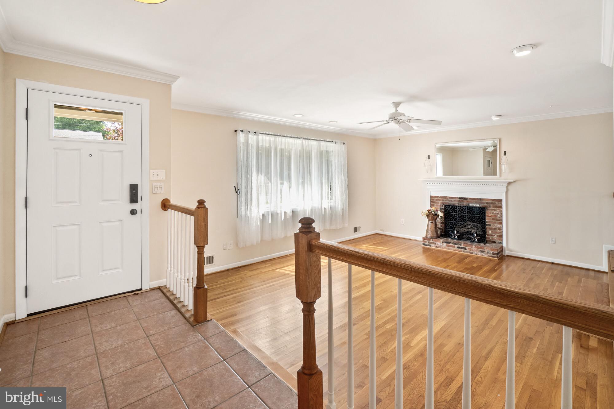 BEL PRE WOODS - Residential