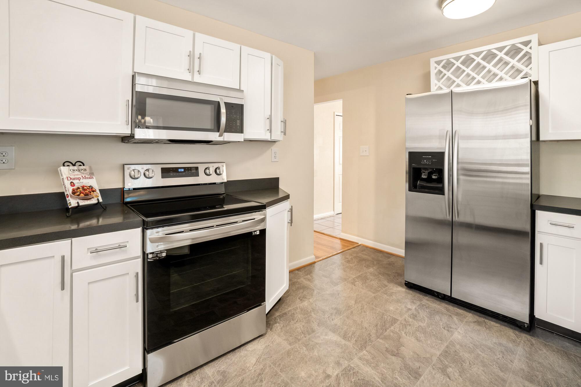 BEL PRE WOODS - Residential