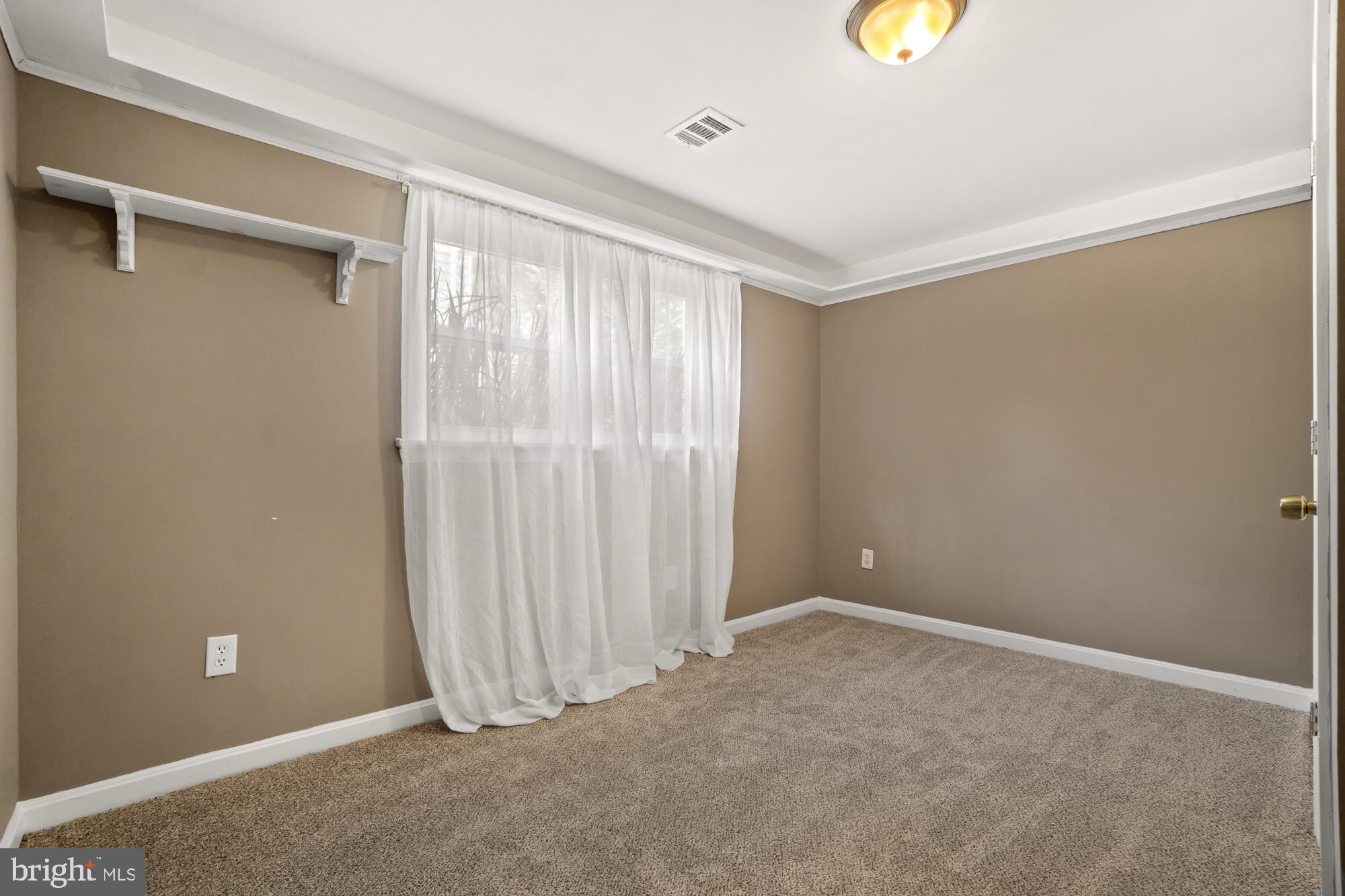 BEL PRE WOODS - Residential