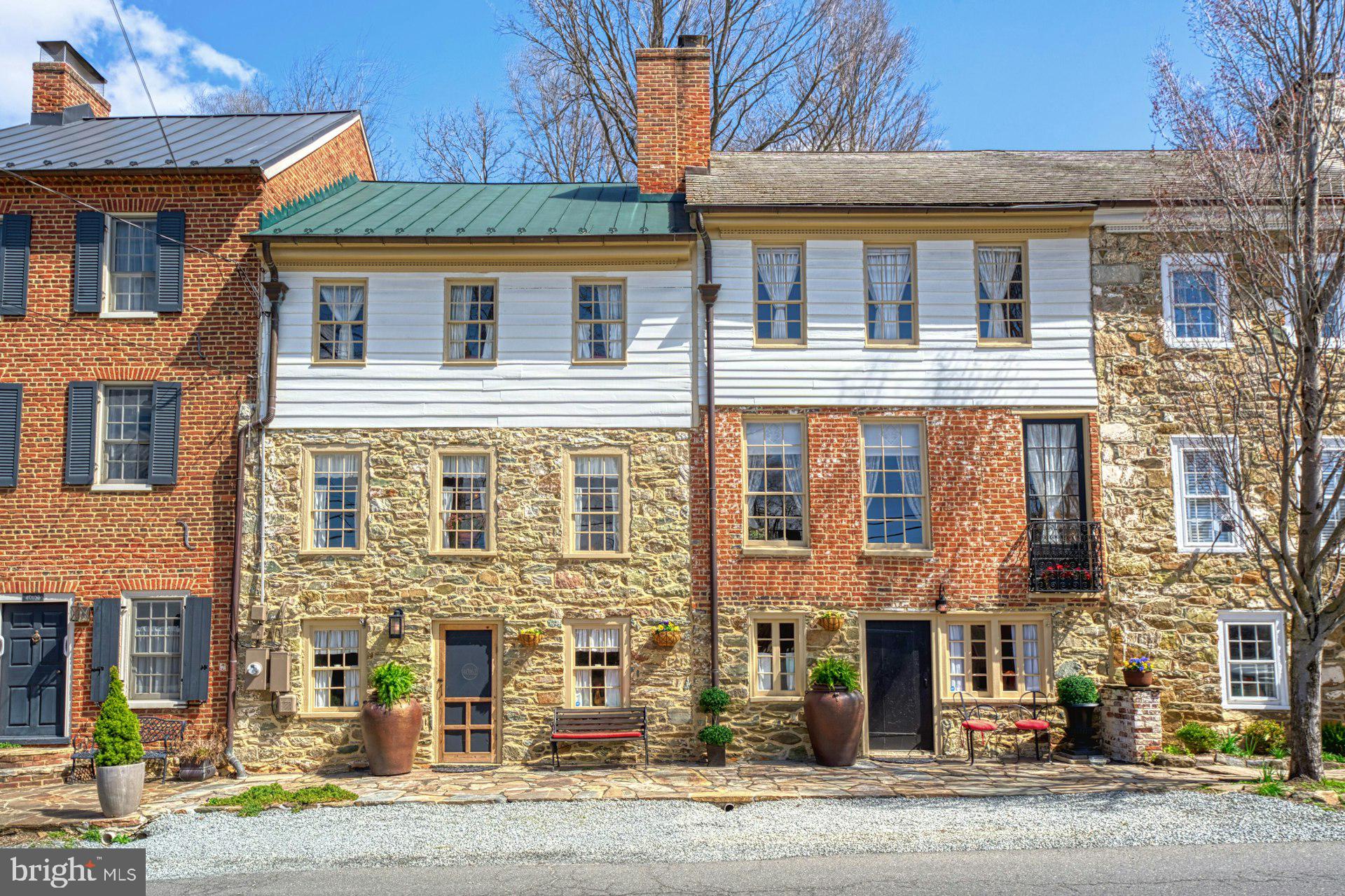 WATERFORD - Residential