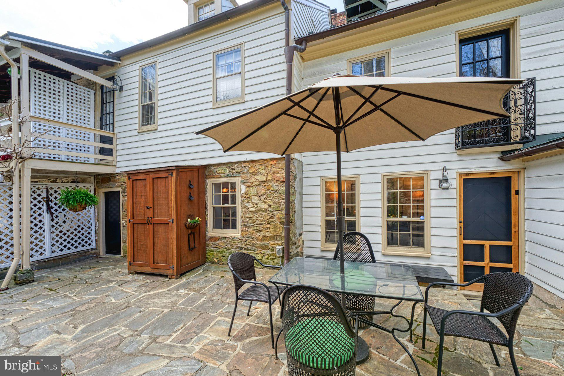 WATERFORD - Residential