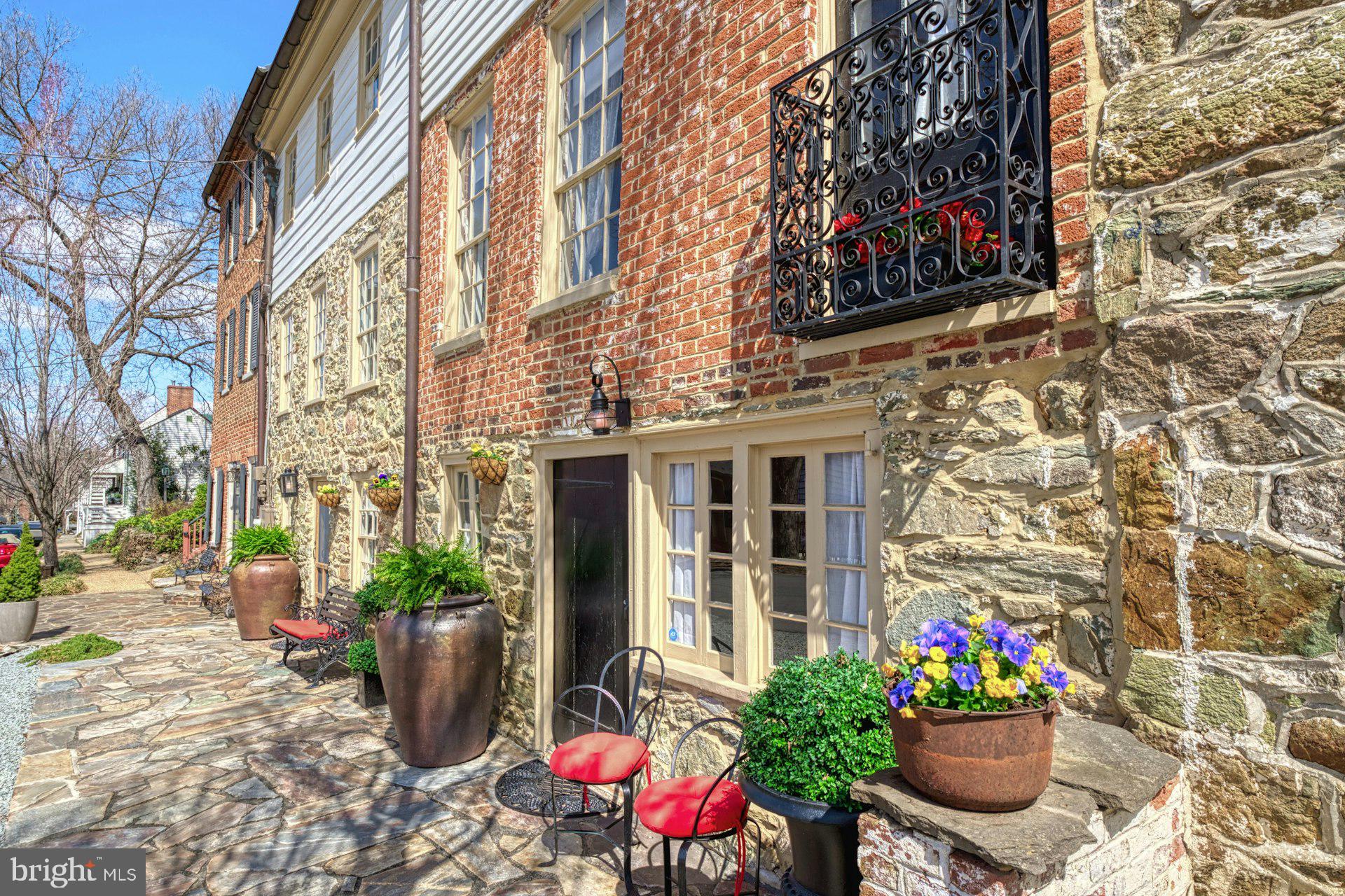 WATERFORD - Residential