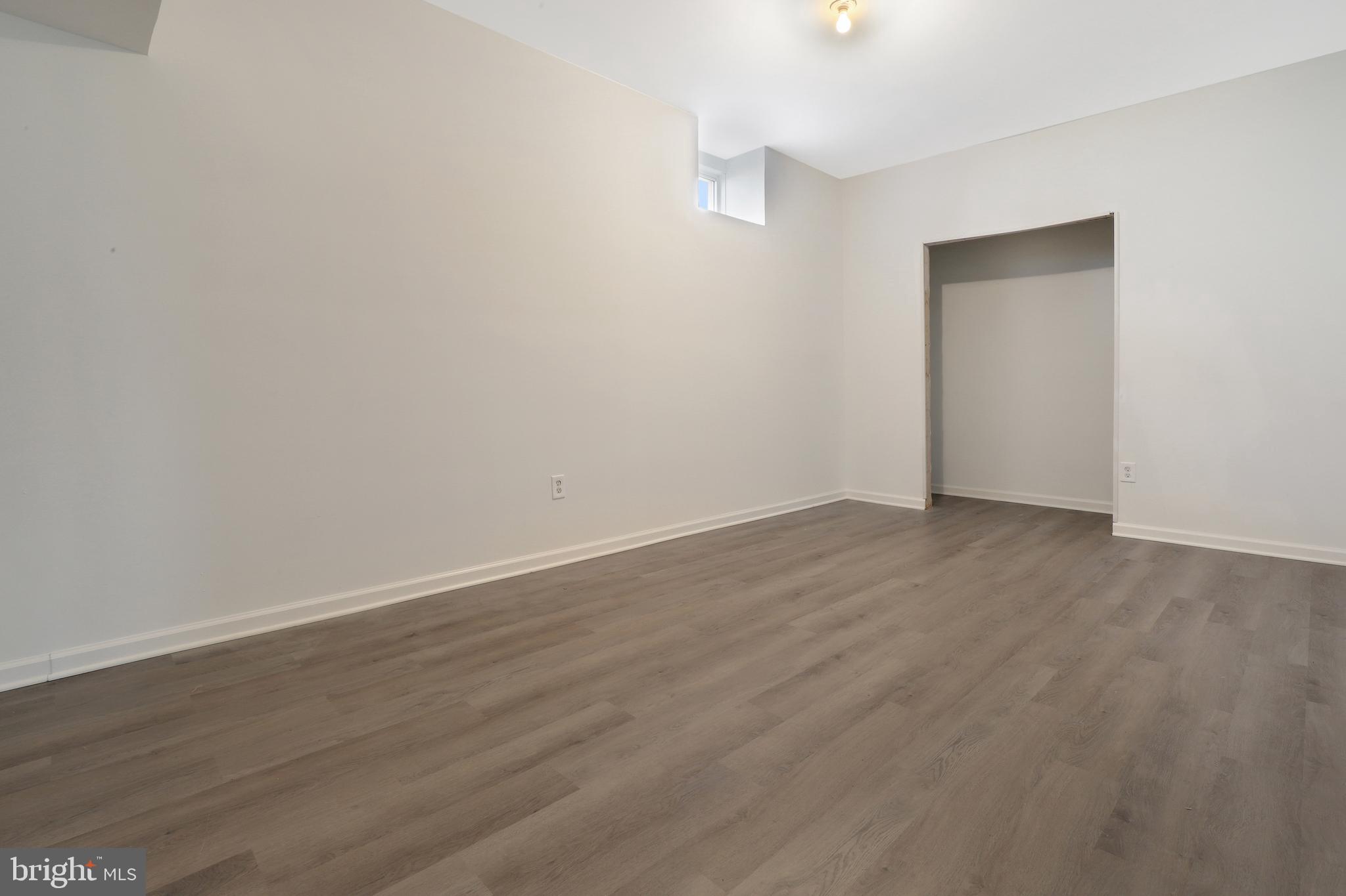 SHEFFIELD/FAIRWAY VILLAGE - Residential