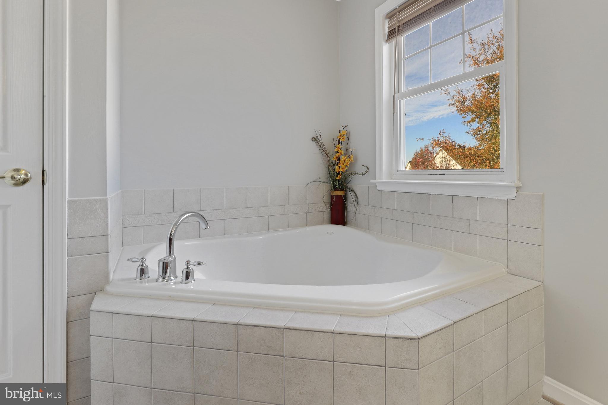 SHEFFIELD/FAIRWAY VILLAGE - Residential