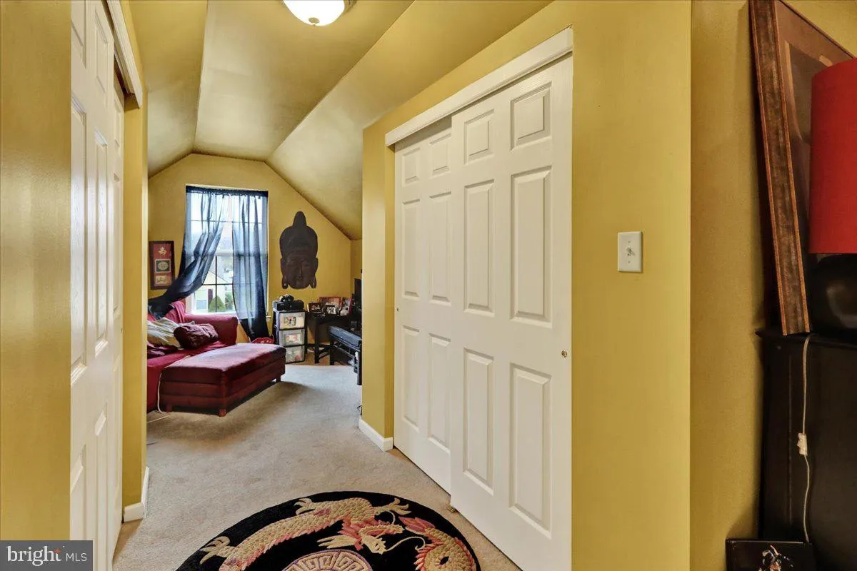 Reading, Pennsylvania 19607, United States, 5 Bedrooms Bedrooms, ,5 BathroomsBathrooms,Residential,Pending,100716