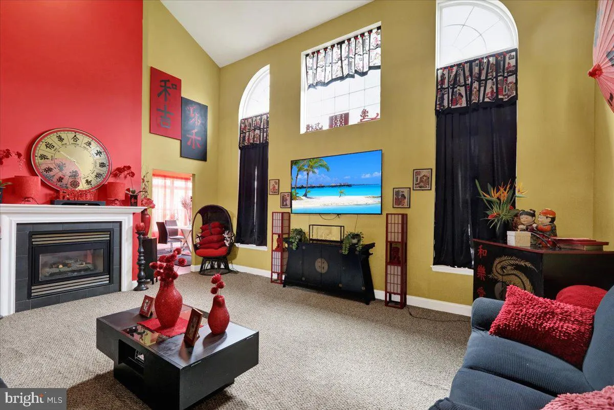 Reading, Pennsylvania 19607, United States, 5 Bedrooms Bedrooms, ,5 BathroomsBathrooms,Residential,Pending,100716