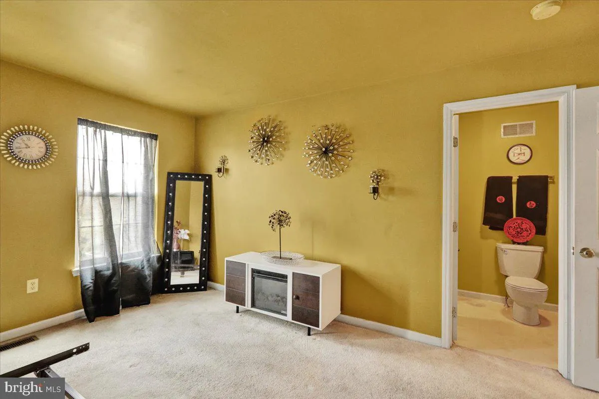 Reading, Pennsylvania 19607, United States, 5 Bedrooms Bedrooms, ,5 BathroomsBathrooms,Residential,Pending,100716