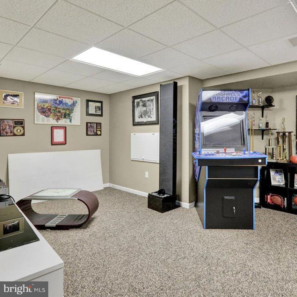 listing image 55
