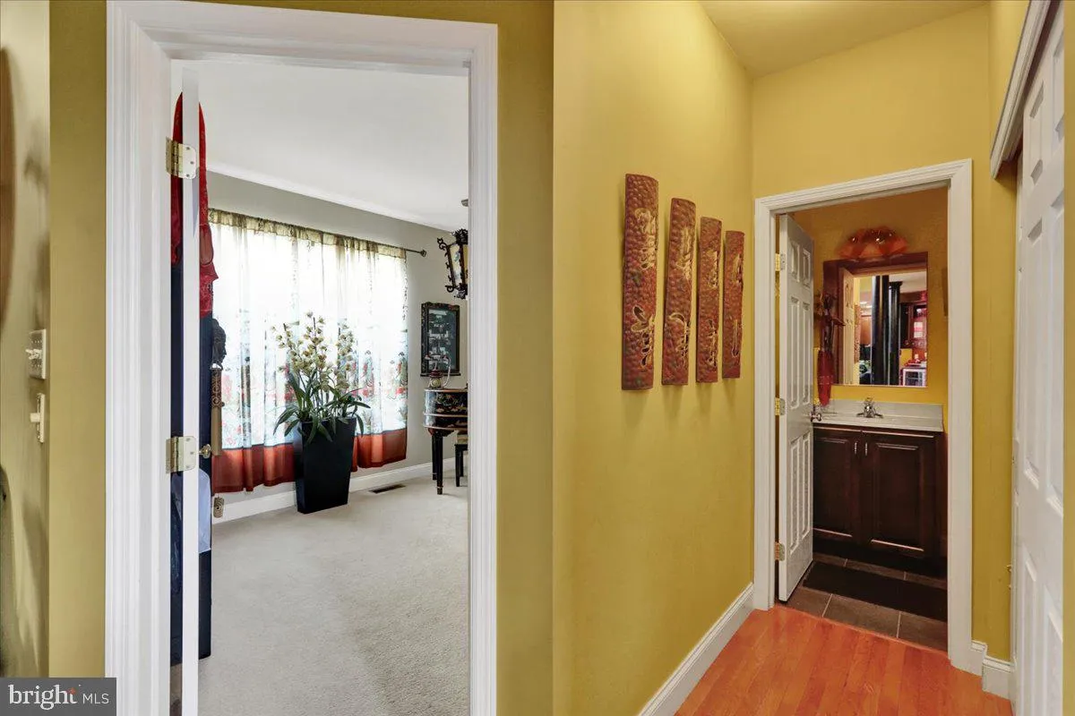 Reading, Pennsylvania 19607, United States, 5 Bedrooms Bedrooms, ,5 BathroomsBathrooms,Residential,Pending,100716