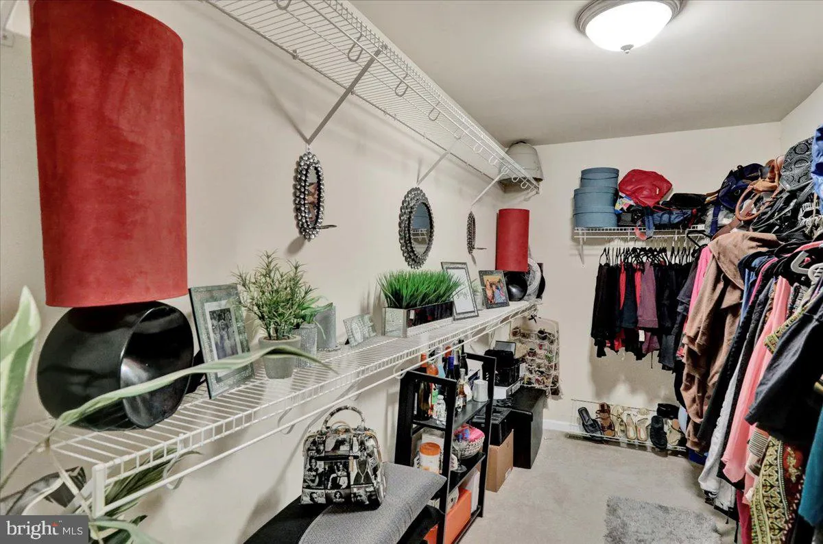 Reading, Pennsylvania 19607, United States, 5 Bedrooms Bedrooms, ,5 BathroomsBathrooms,Residential,Pending,100716