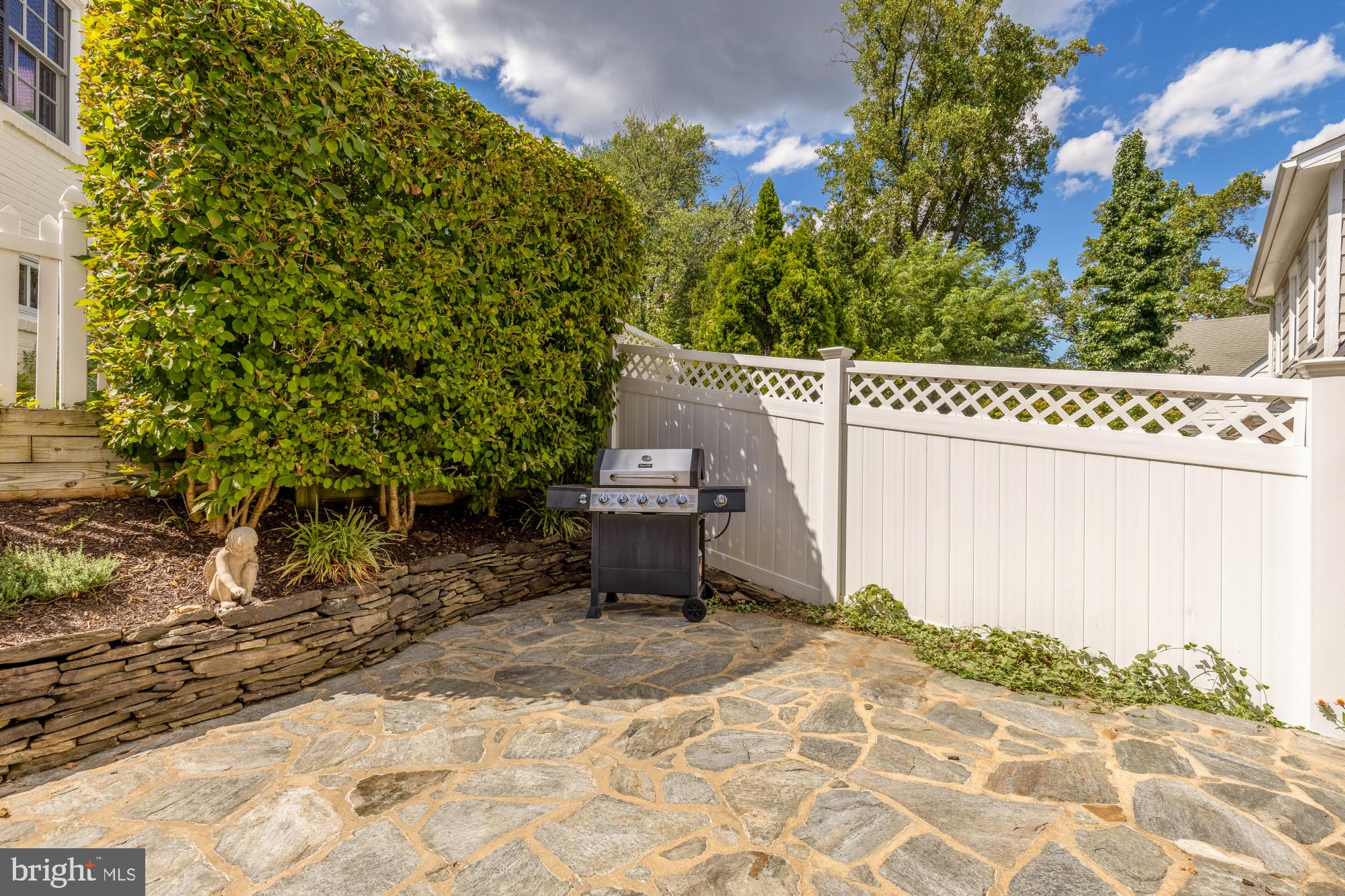 BELLE HAVEN - Residential