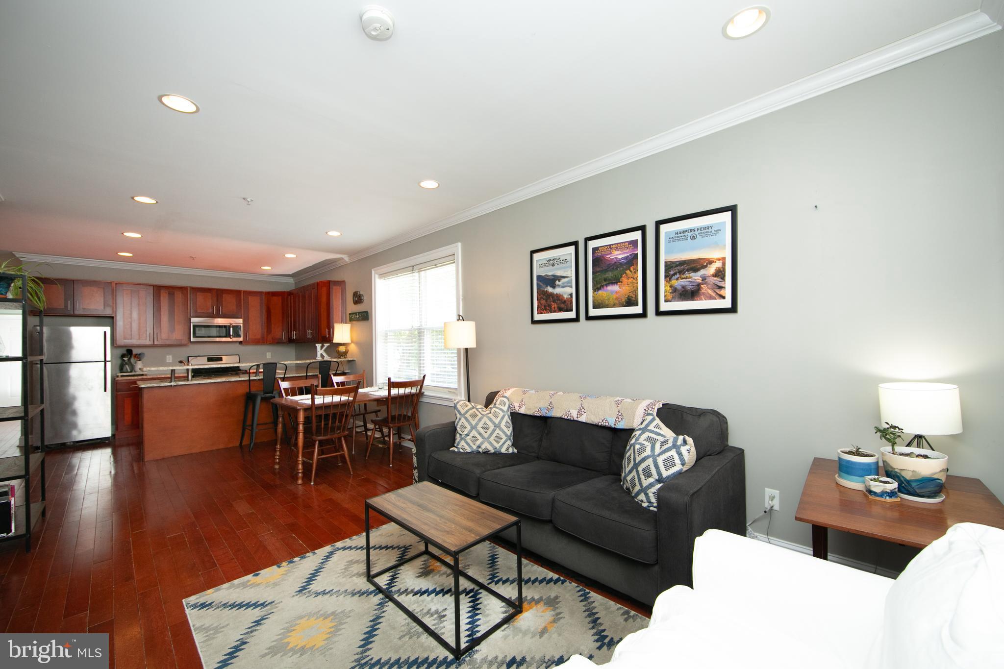 FRANCISVILLE - Residential