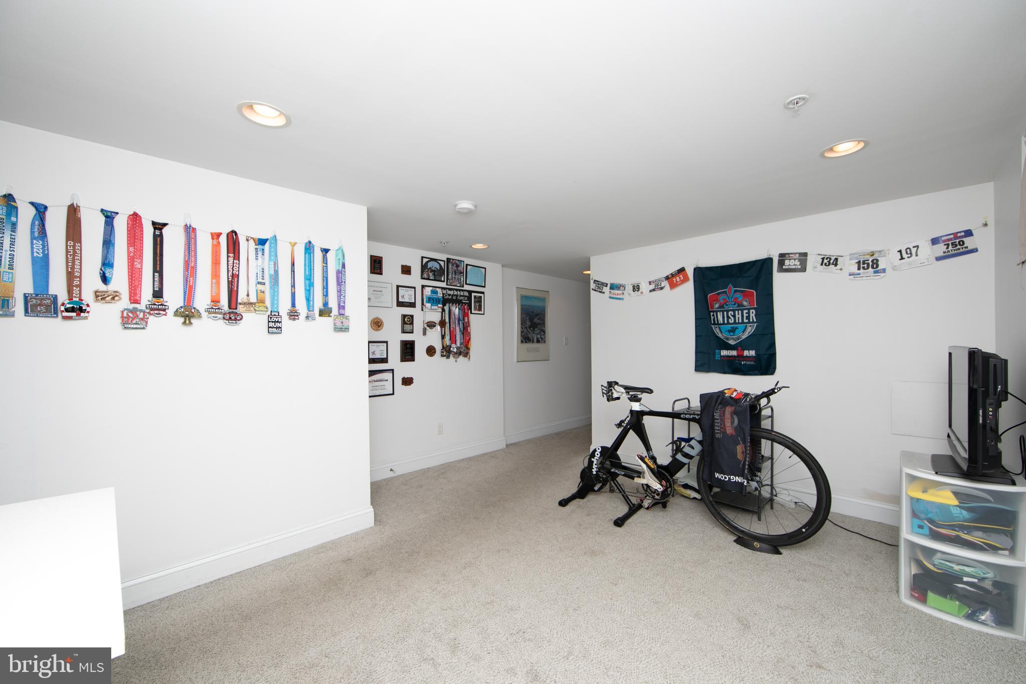 FRANCISVILLE - Residential