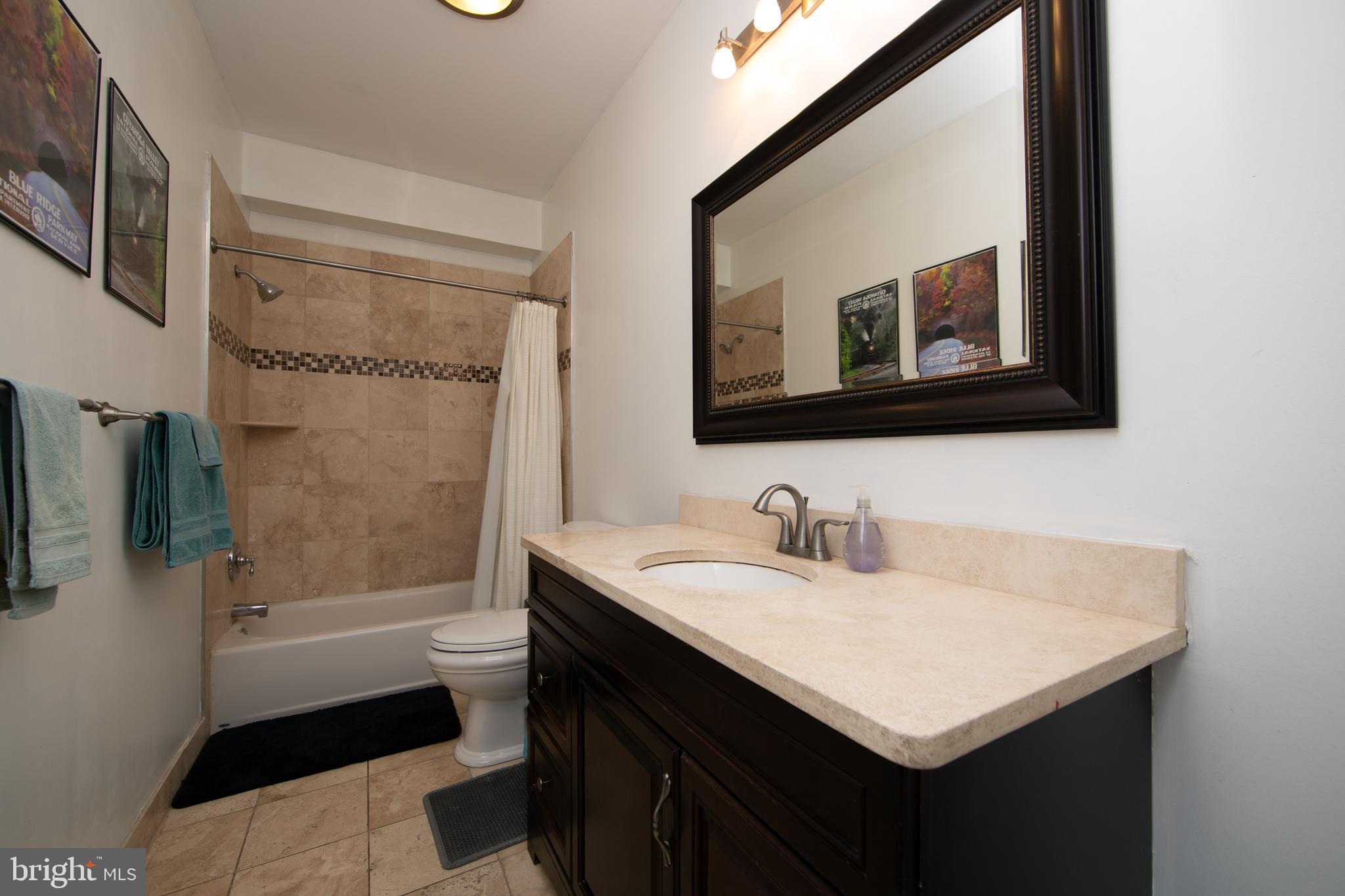 FRANCISVILLE - Residential