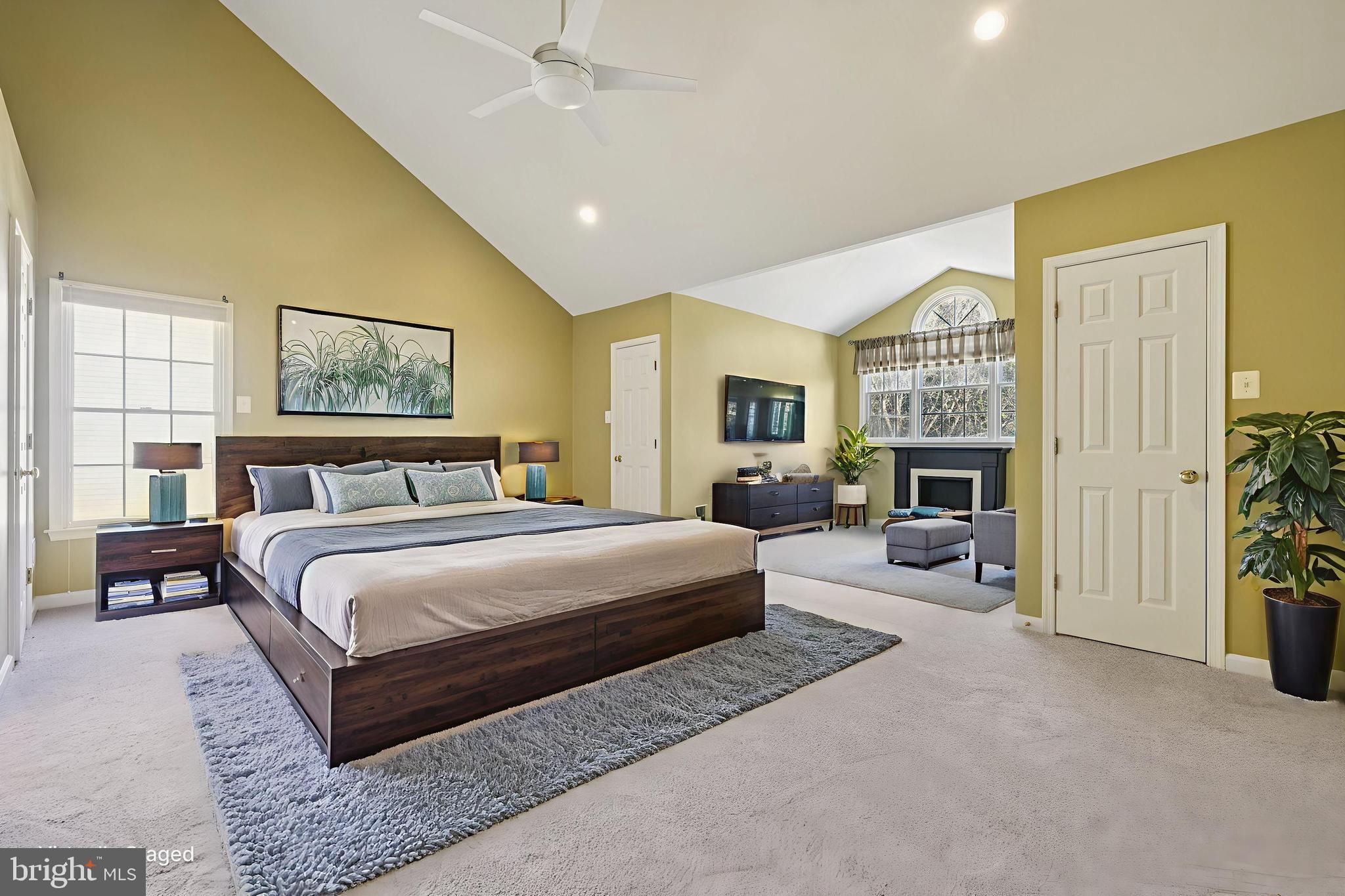 VILLAGE OF RIVER HILL - Residential