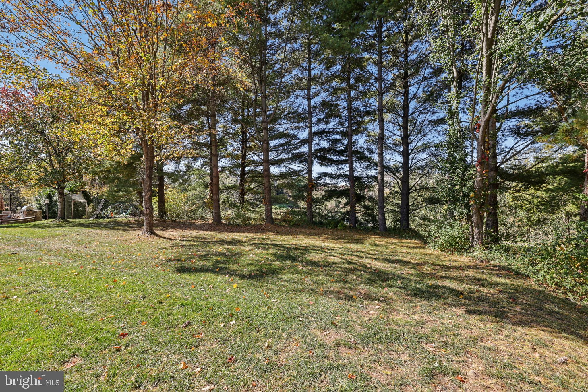 VILLAGE OF RIVER HILL - Residential