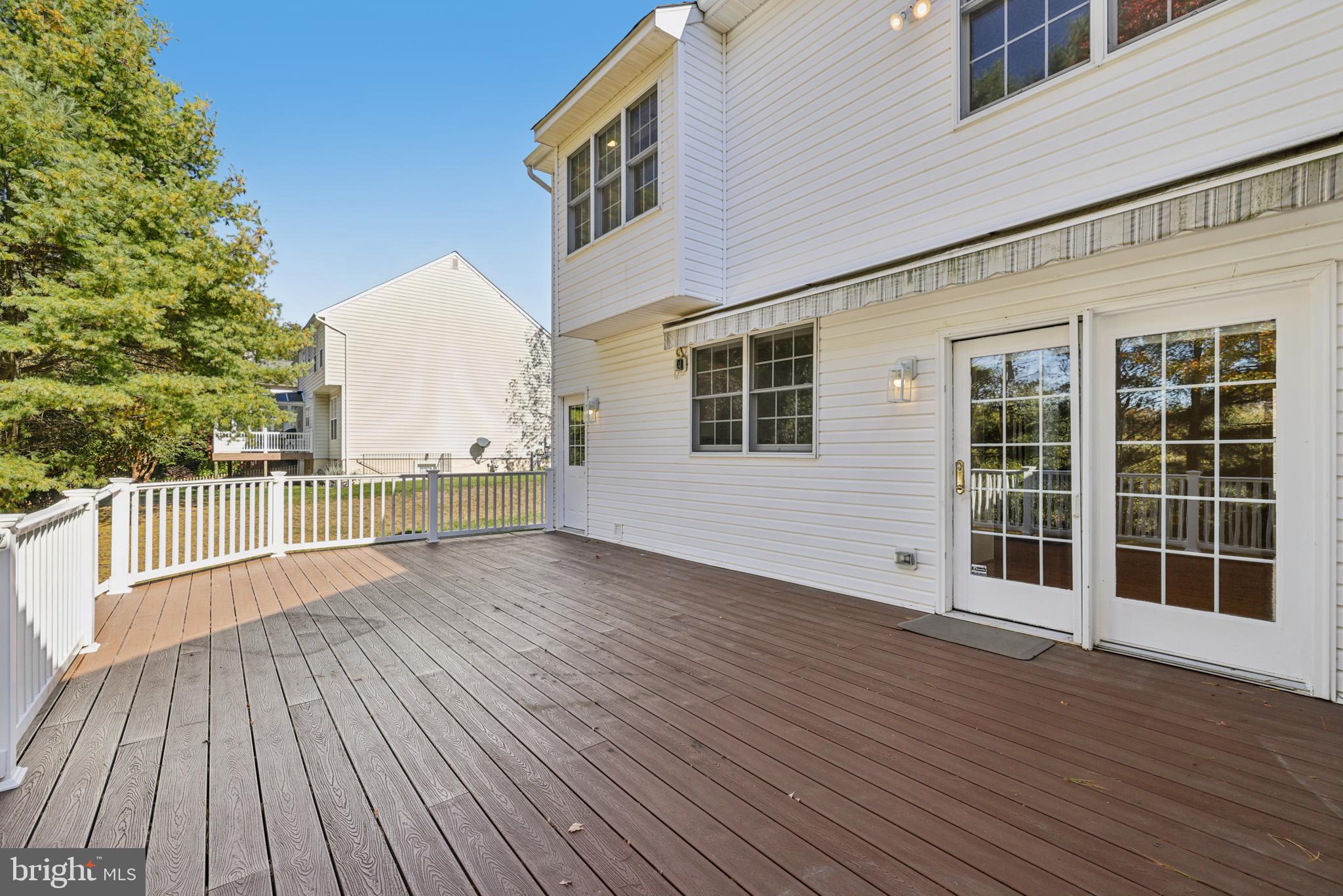 VILLAGE OF RIVER HILL - Residential