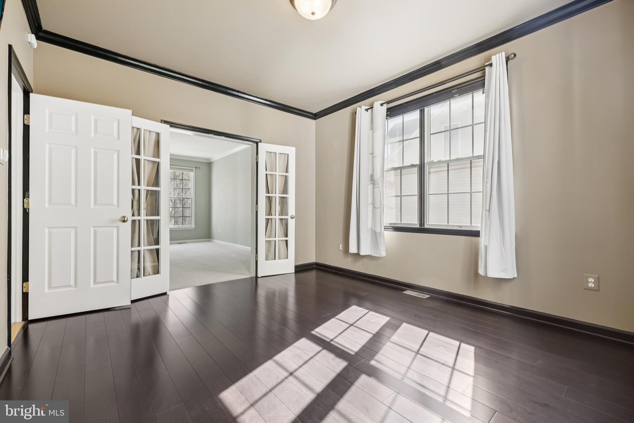 VILLAGE OF RIVER HILL - Residential