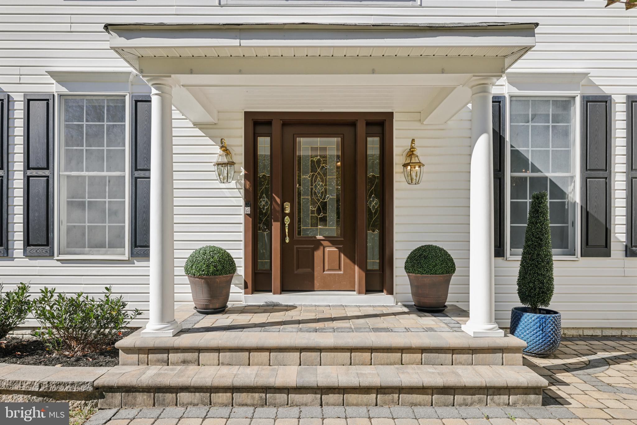 VILLAGE OF RIVER HILL - Residential