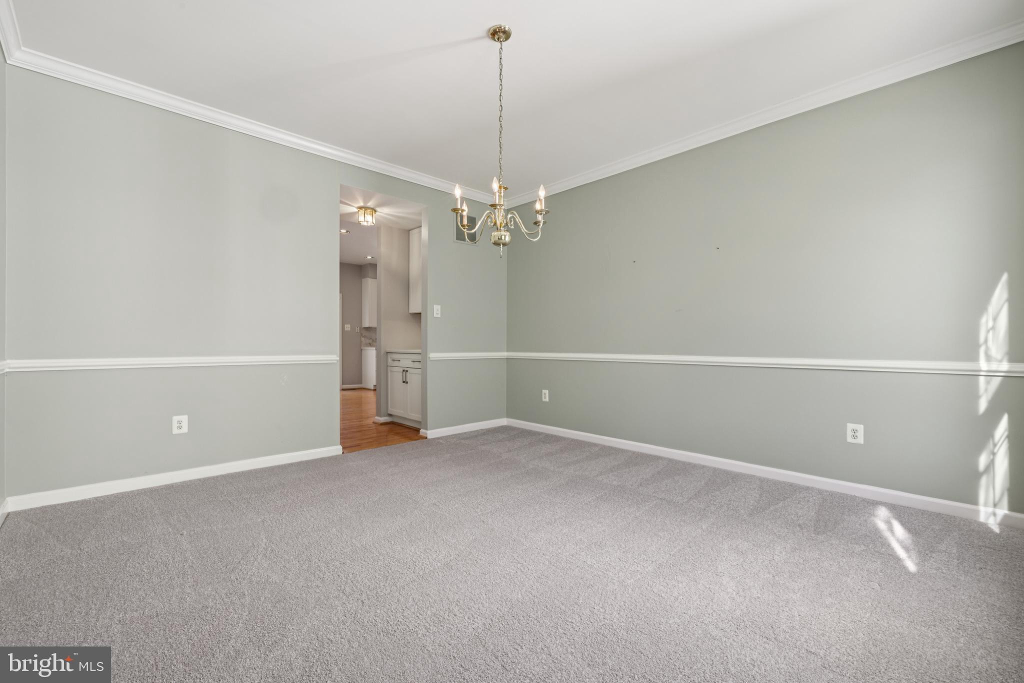 VILLAGE OF RIVER HILL - Residential