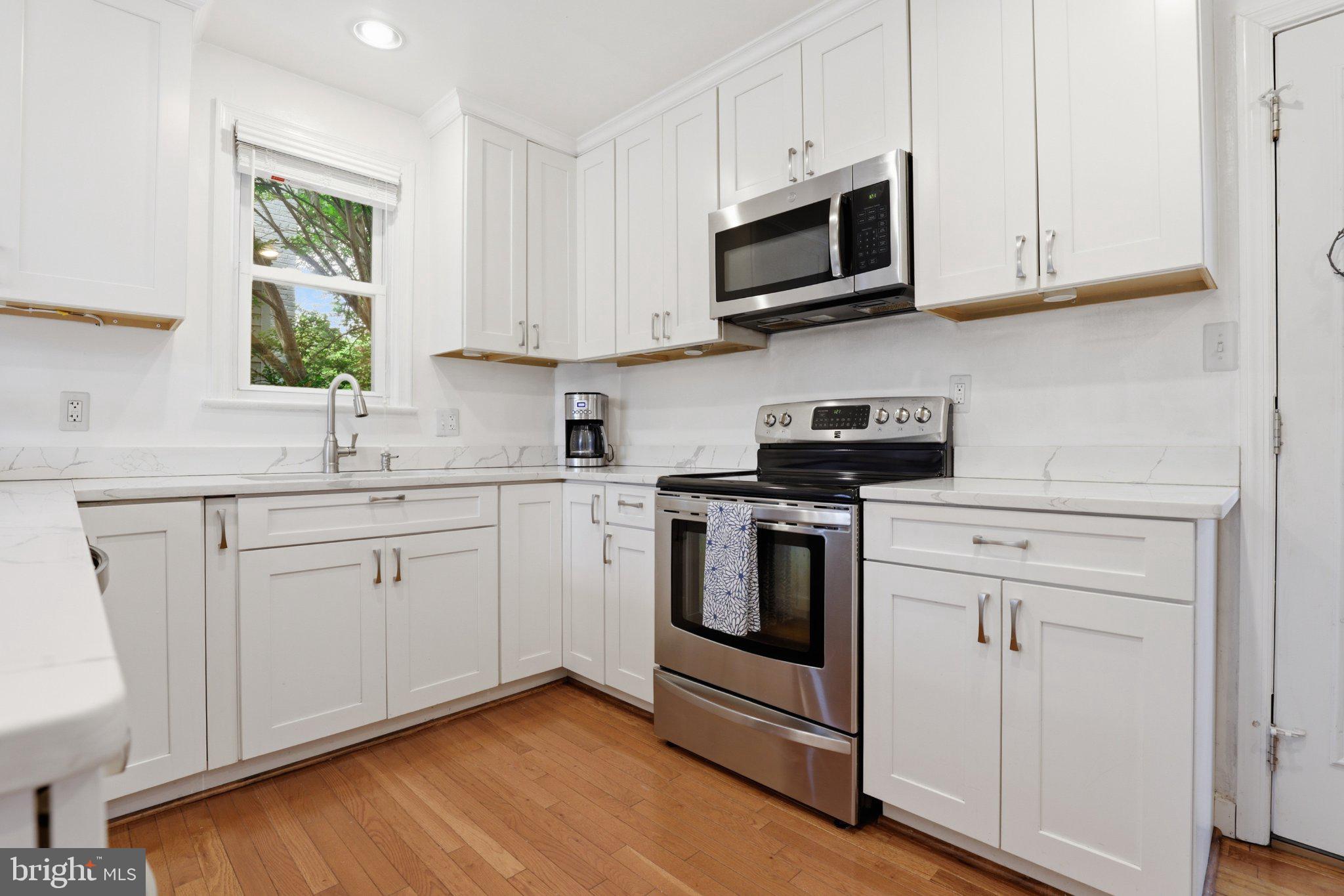 SOUTH FOUR CORNERS - Residential