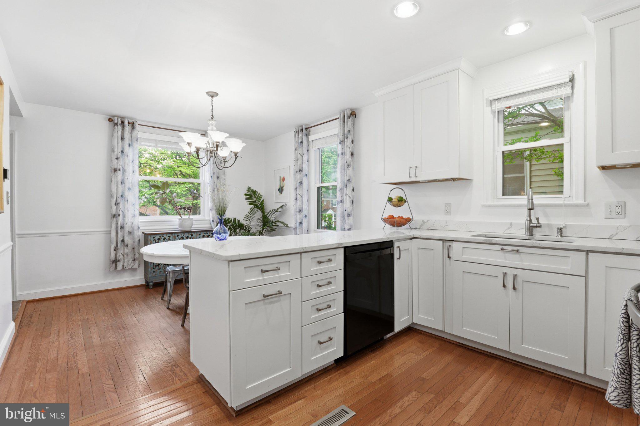 SOUTH FOUR CORNERS - Residential