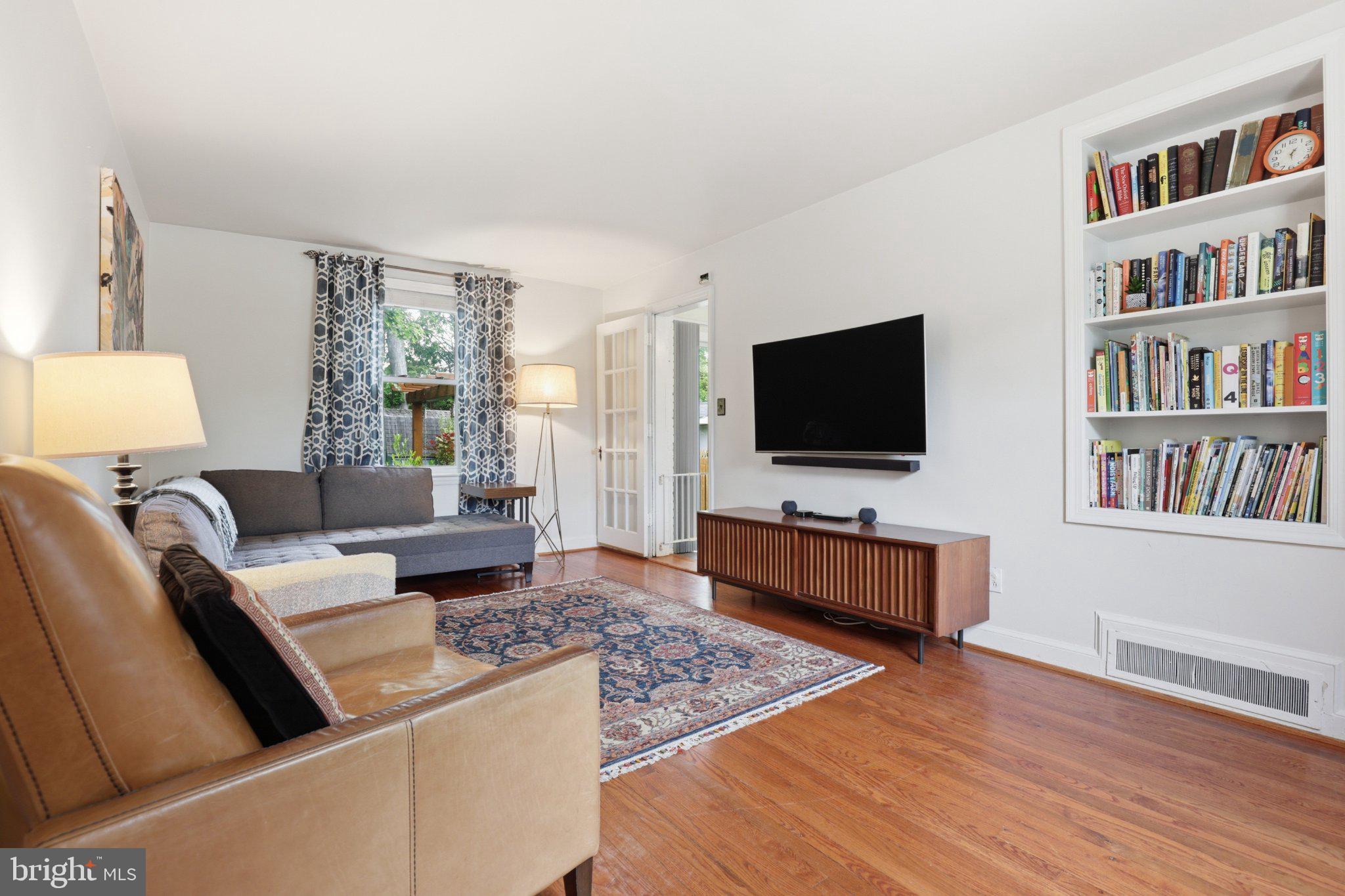 SOUTH FOUR CORNERS - Residential
