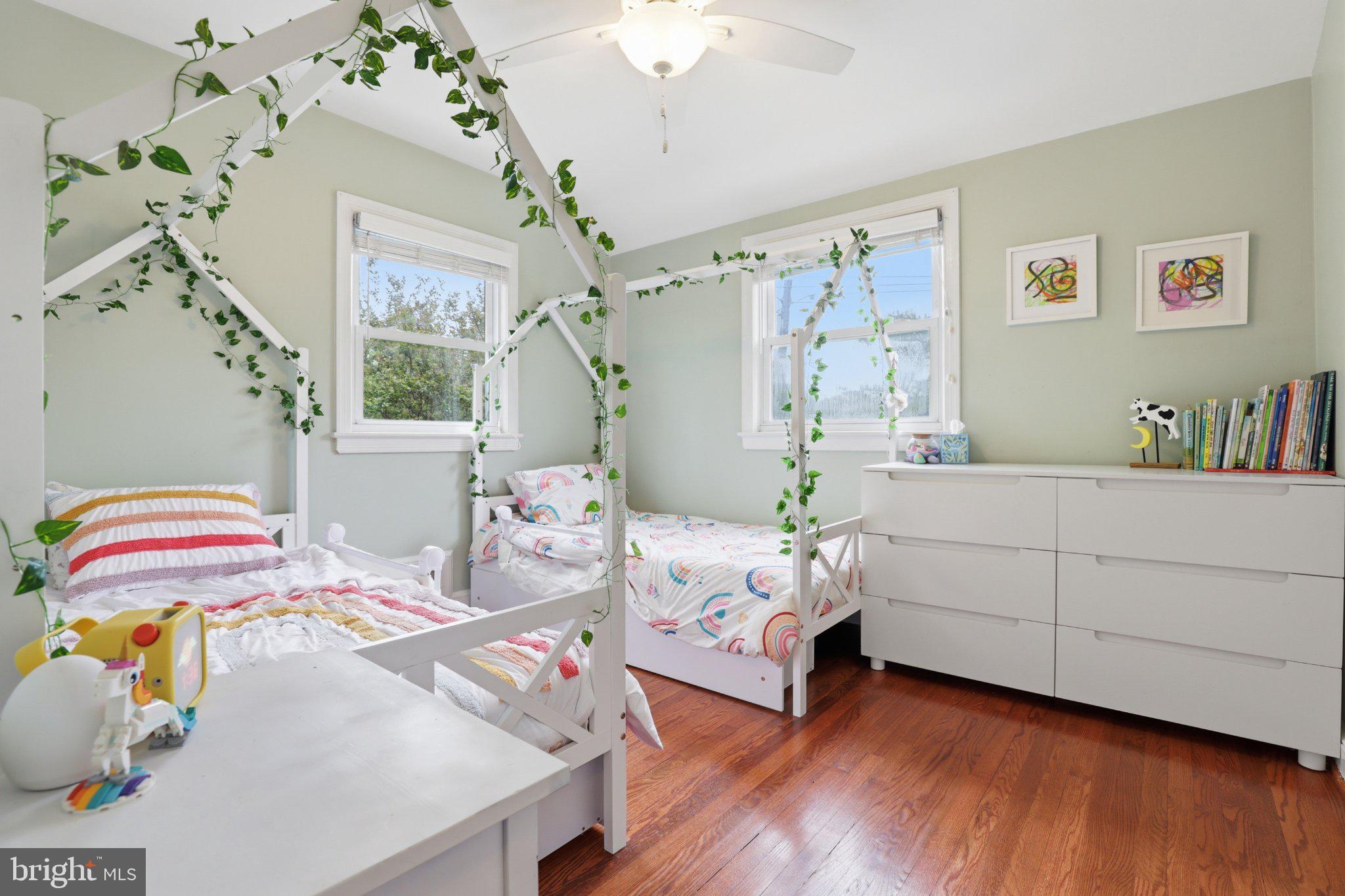 SOUTH FOUR CORNERS - Residential