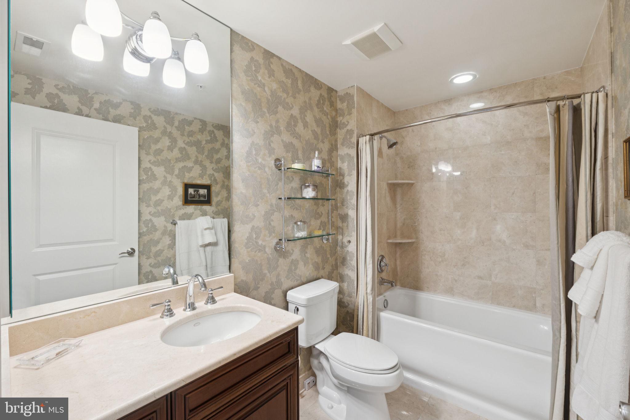 PARK POTOMAC - Residential