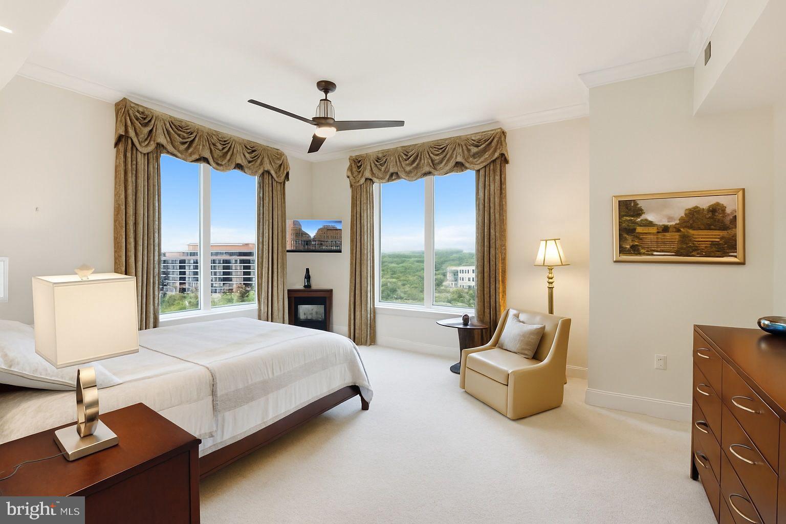 PARK POTOMAC - Residential