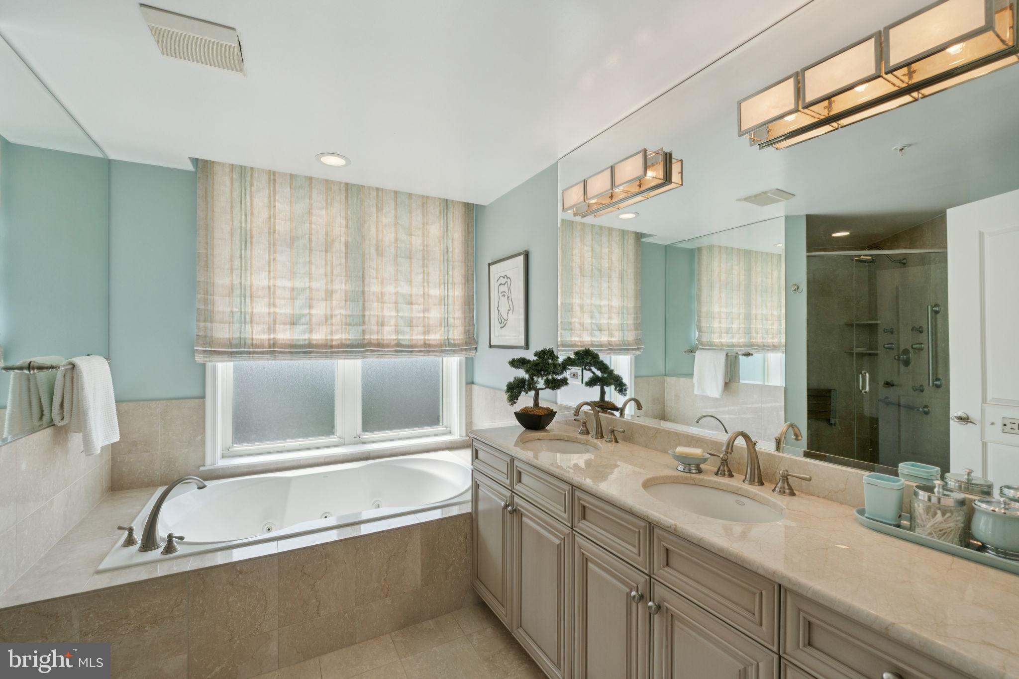 PARK POTOMAC - Residential