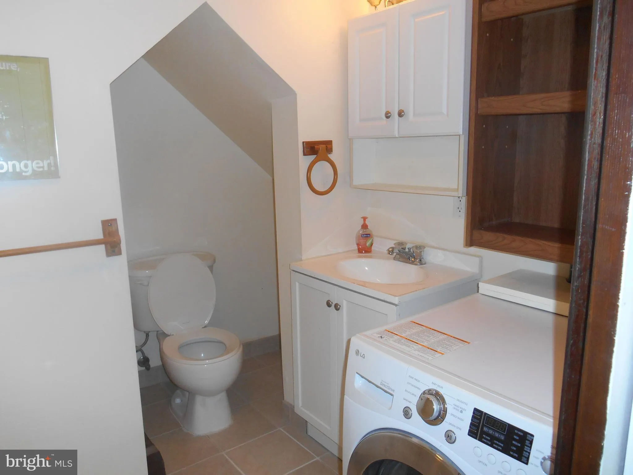 Magnolia, New Jersey 08049, United States, 6 Bedrooms Bedrooms, ,Residential,Active,82317