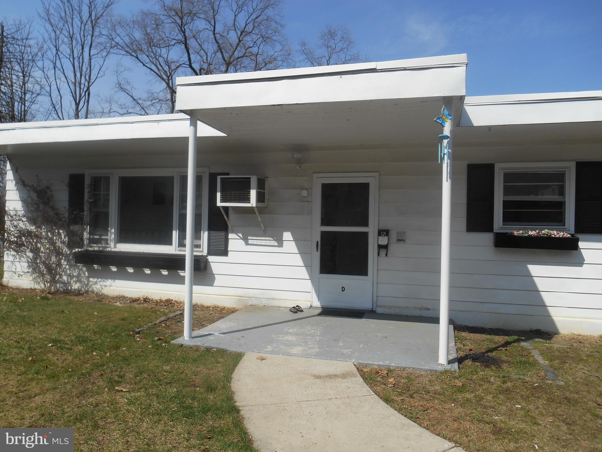 150 N ALBERTSON AVENUE