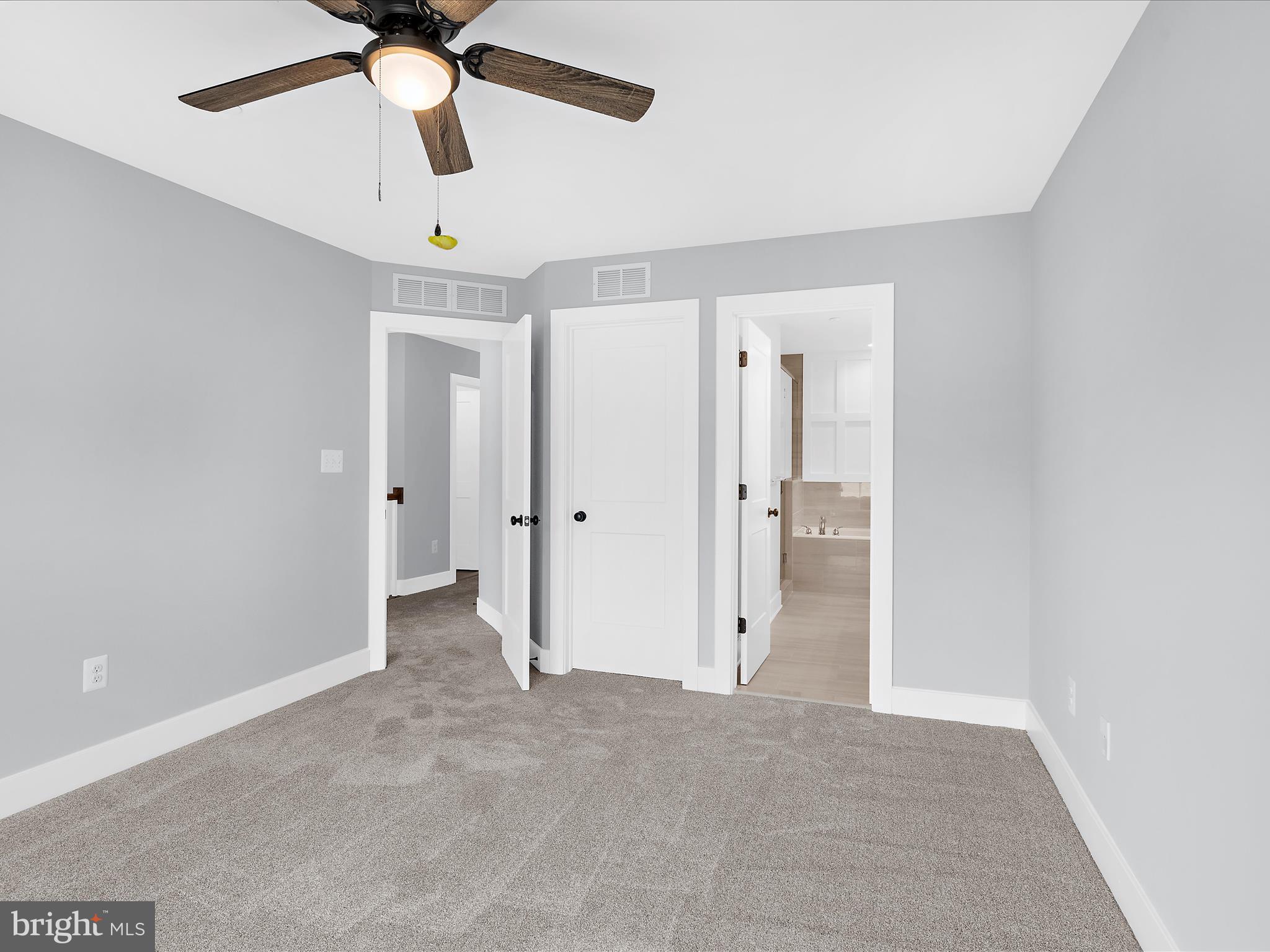 GRANDE VIEW PARK - Residential