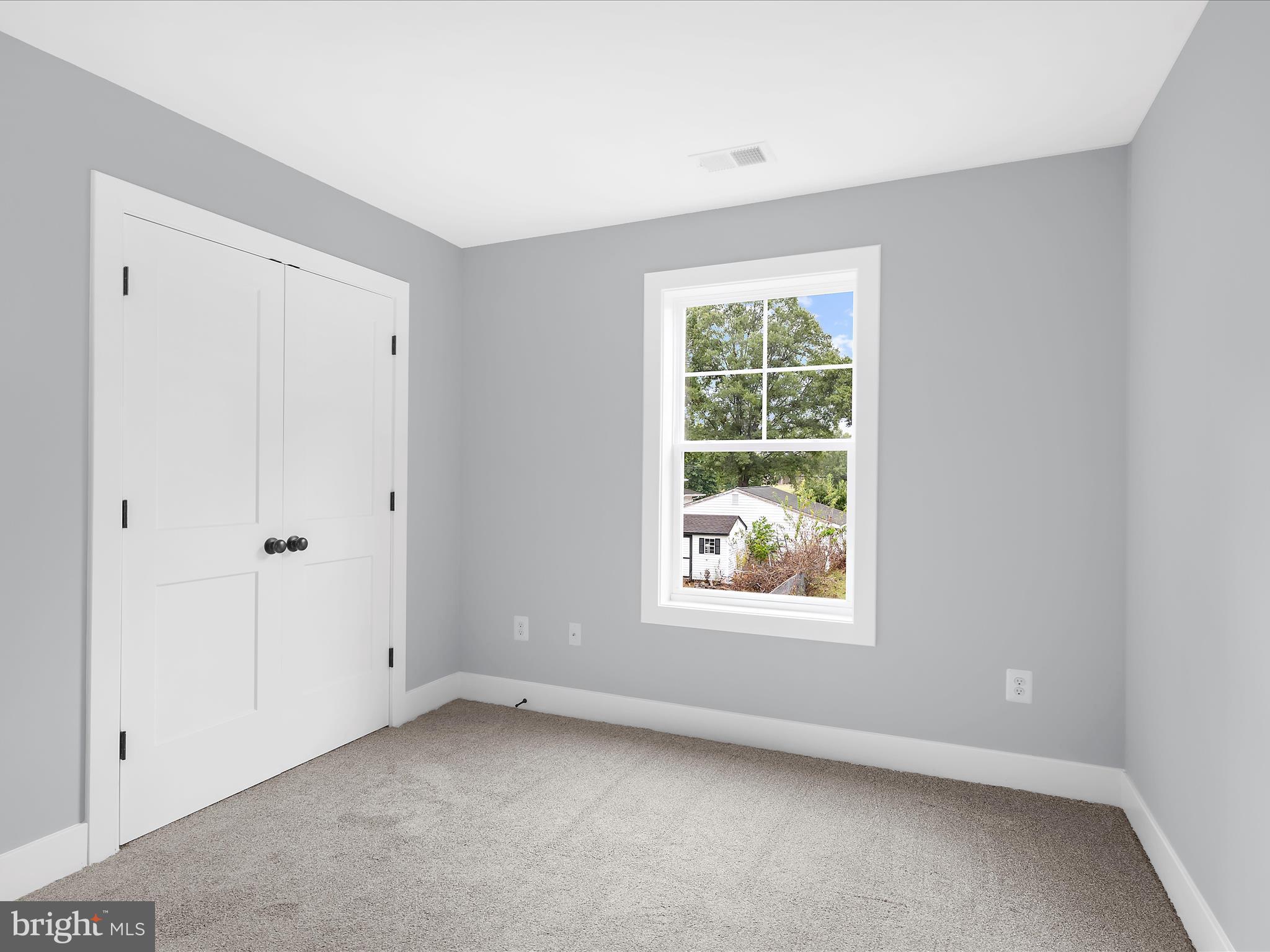 GRANDE VIEW PARK - Residential