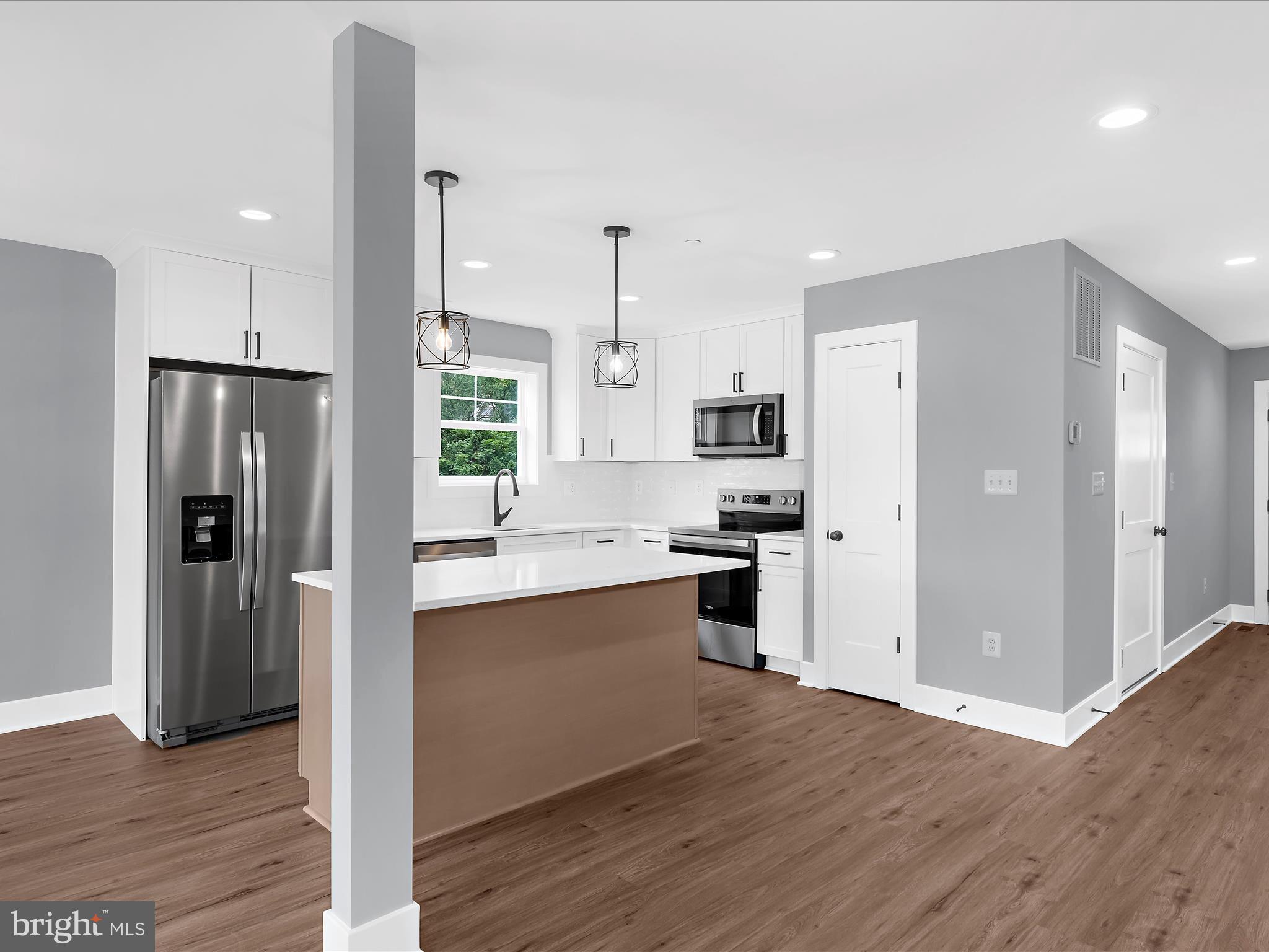 GRANDE VIEW PARK - Residential