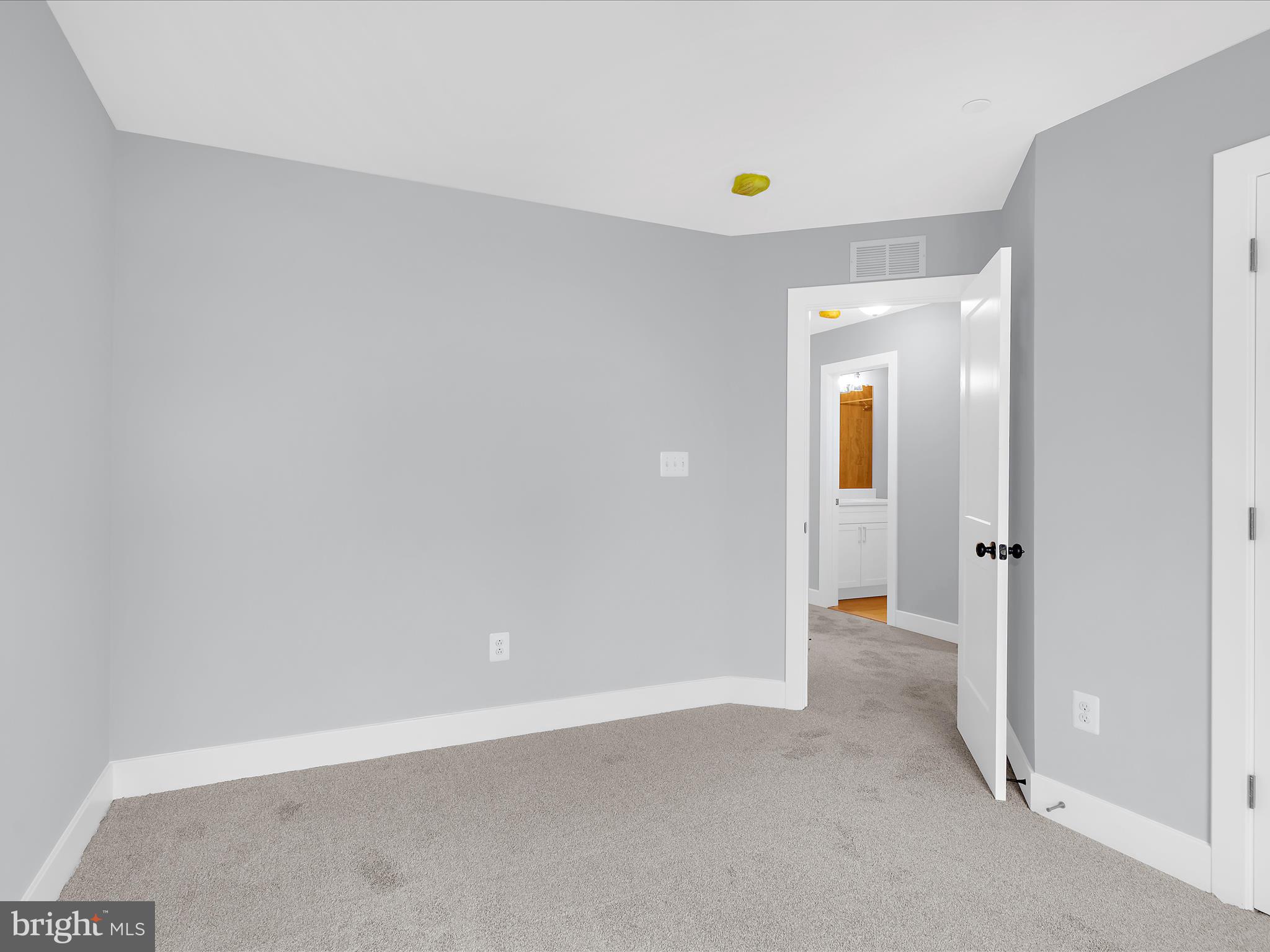 GRANDE VIEW PARK - Residential