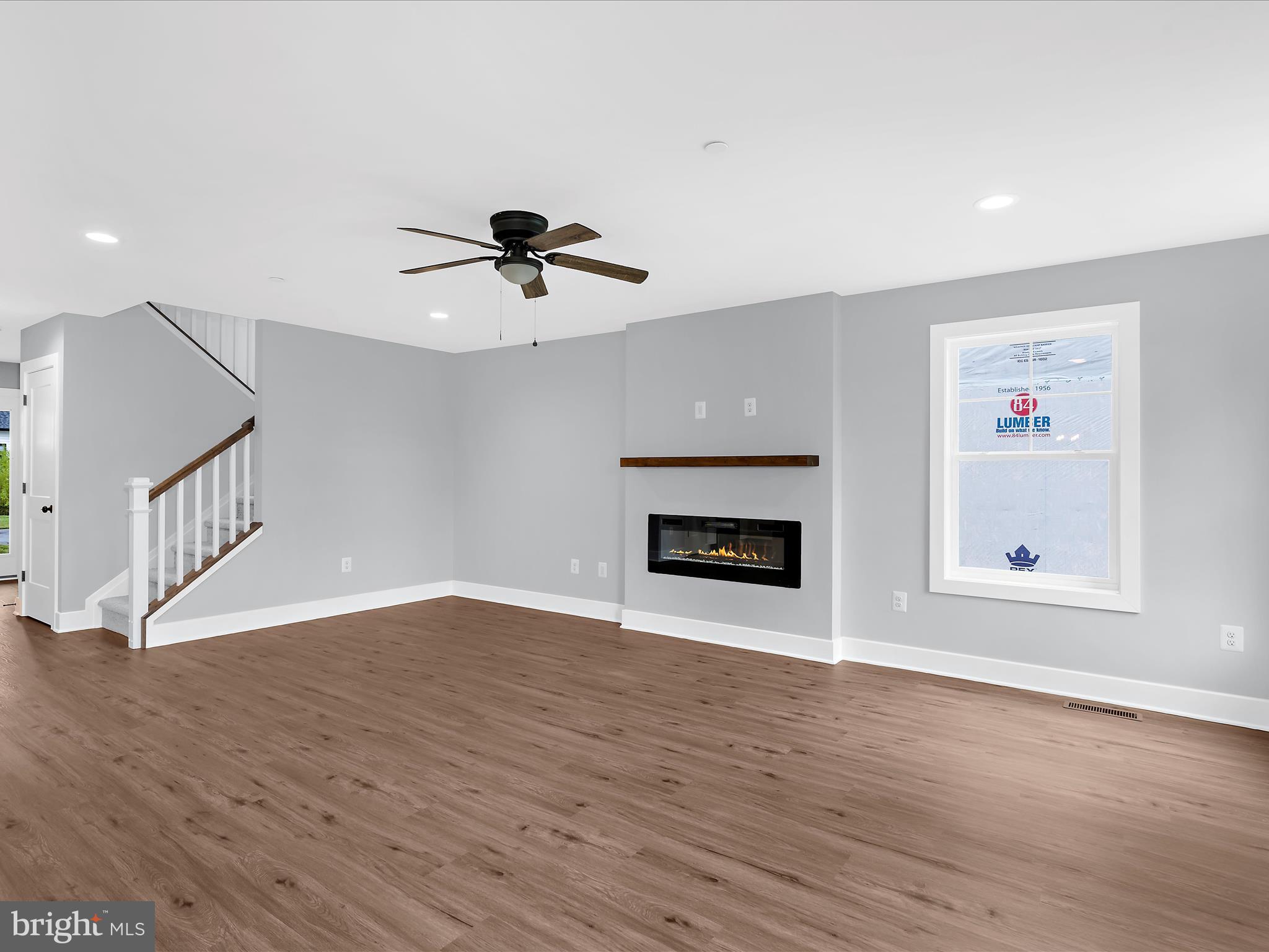 GRANDE VIEW PARK - Residential