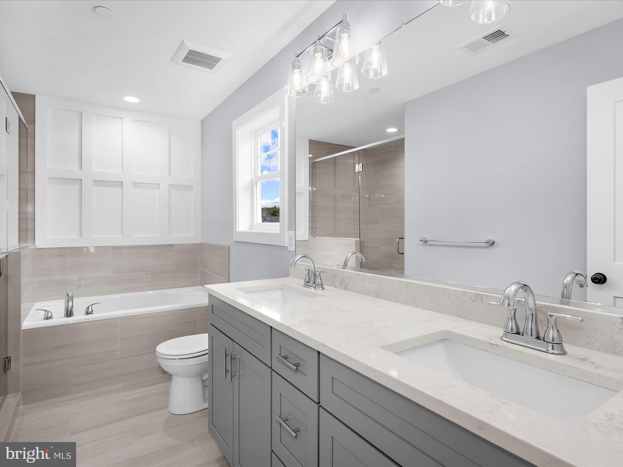 GRANDE VIEW PARK - Residential