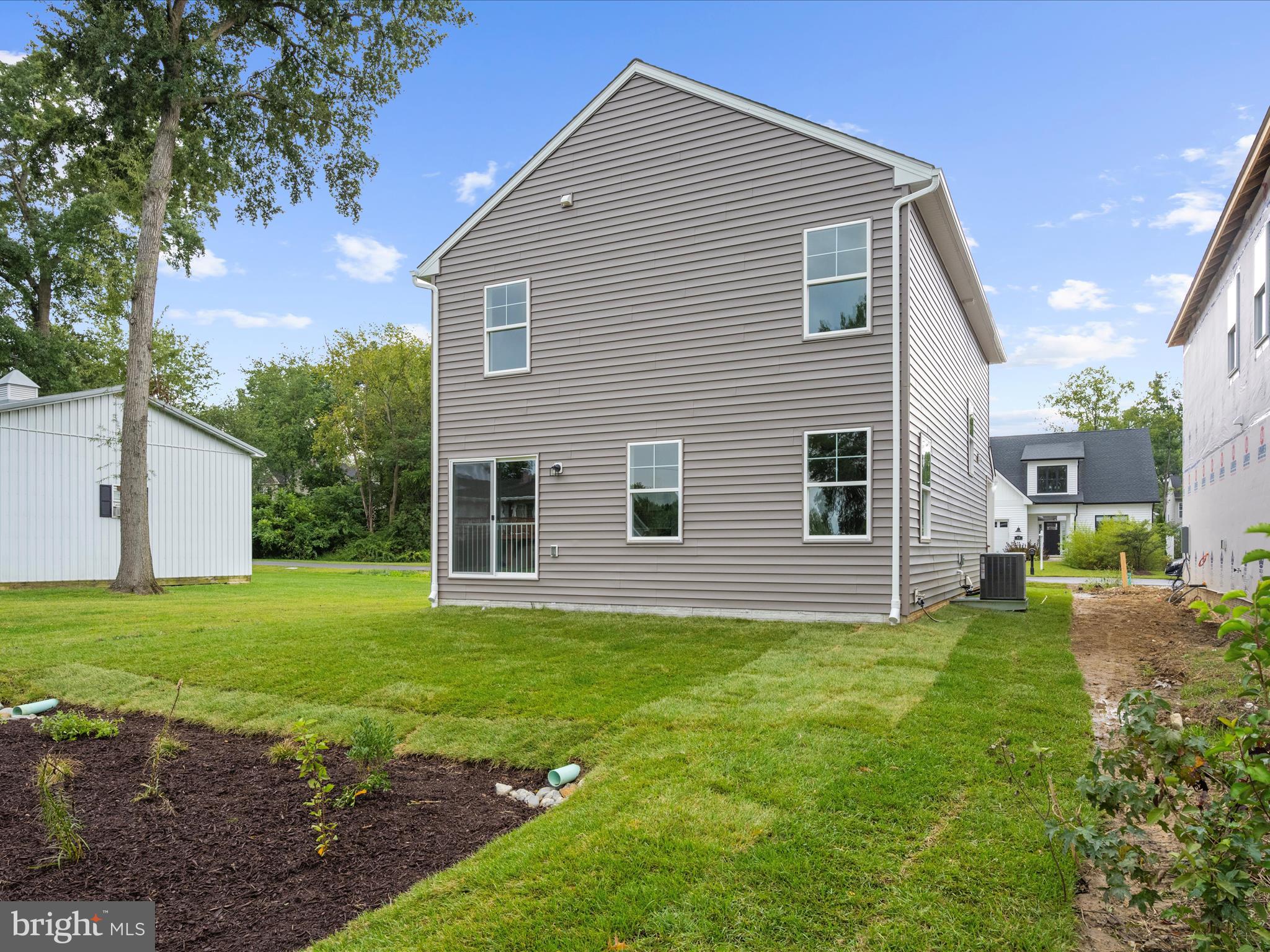 GRANDE VIEW PARK - Residential