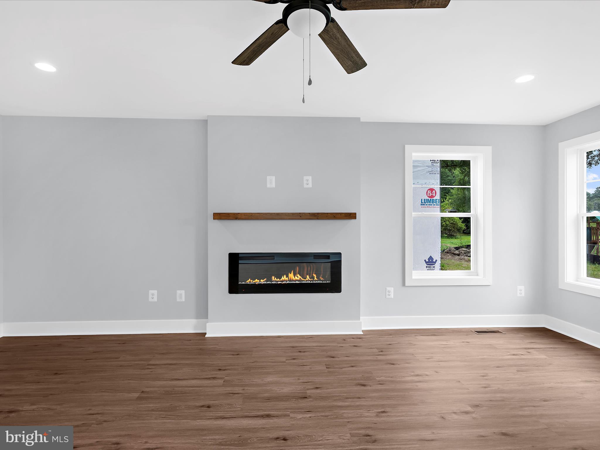 GRANDE VIEW PARK - Residential