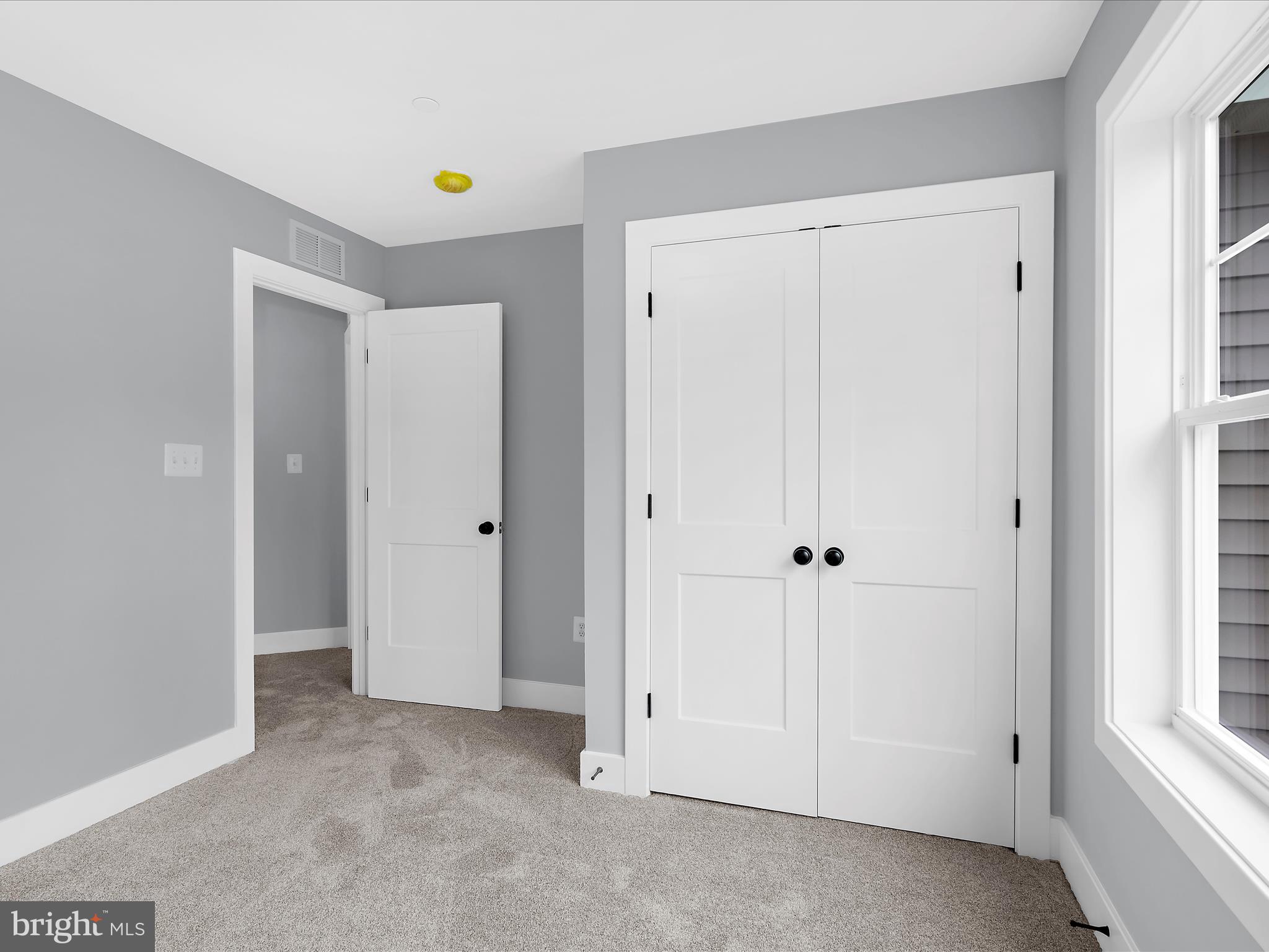 GRANDE VIEW PARK - Residential