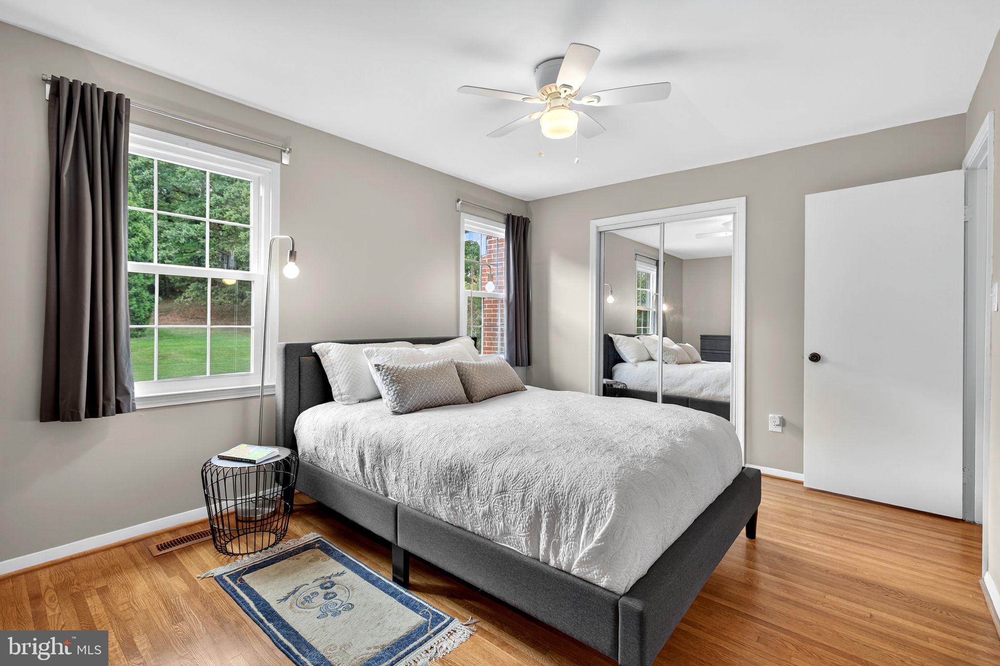 CARDINAL SQUARE - Residential