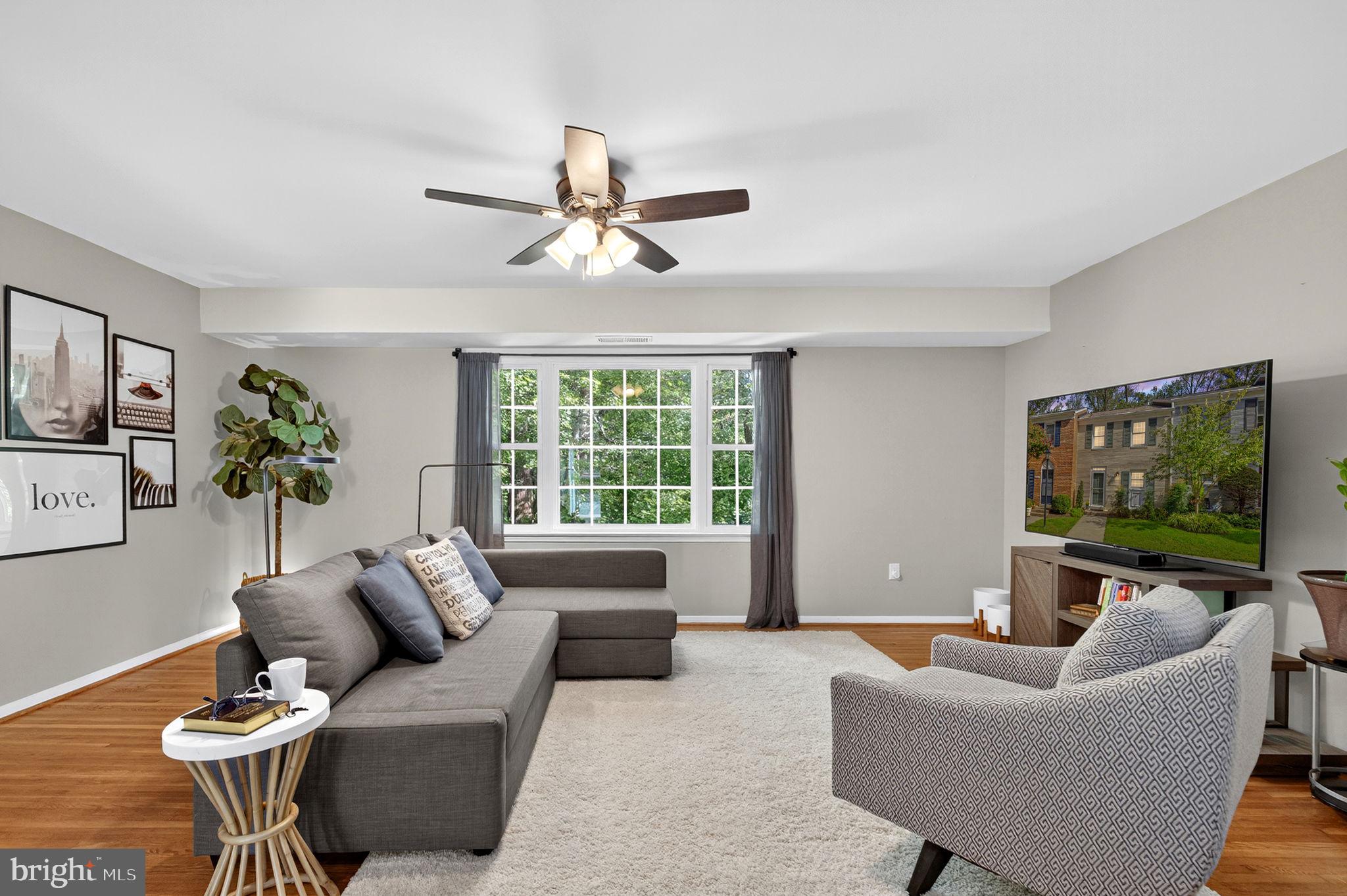 CARDINAL SQUARE - Residential