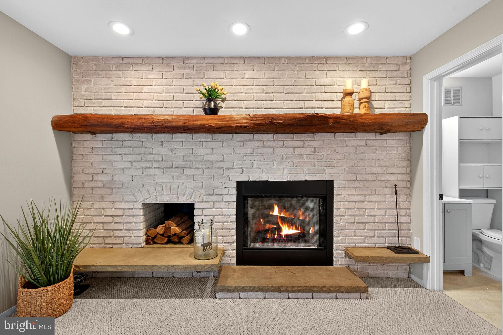 CARDINAL SQUARE - Residential