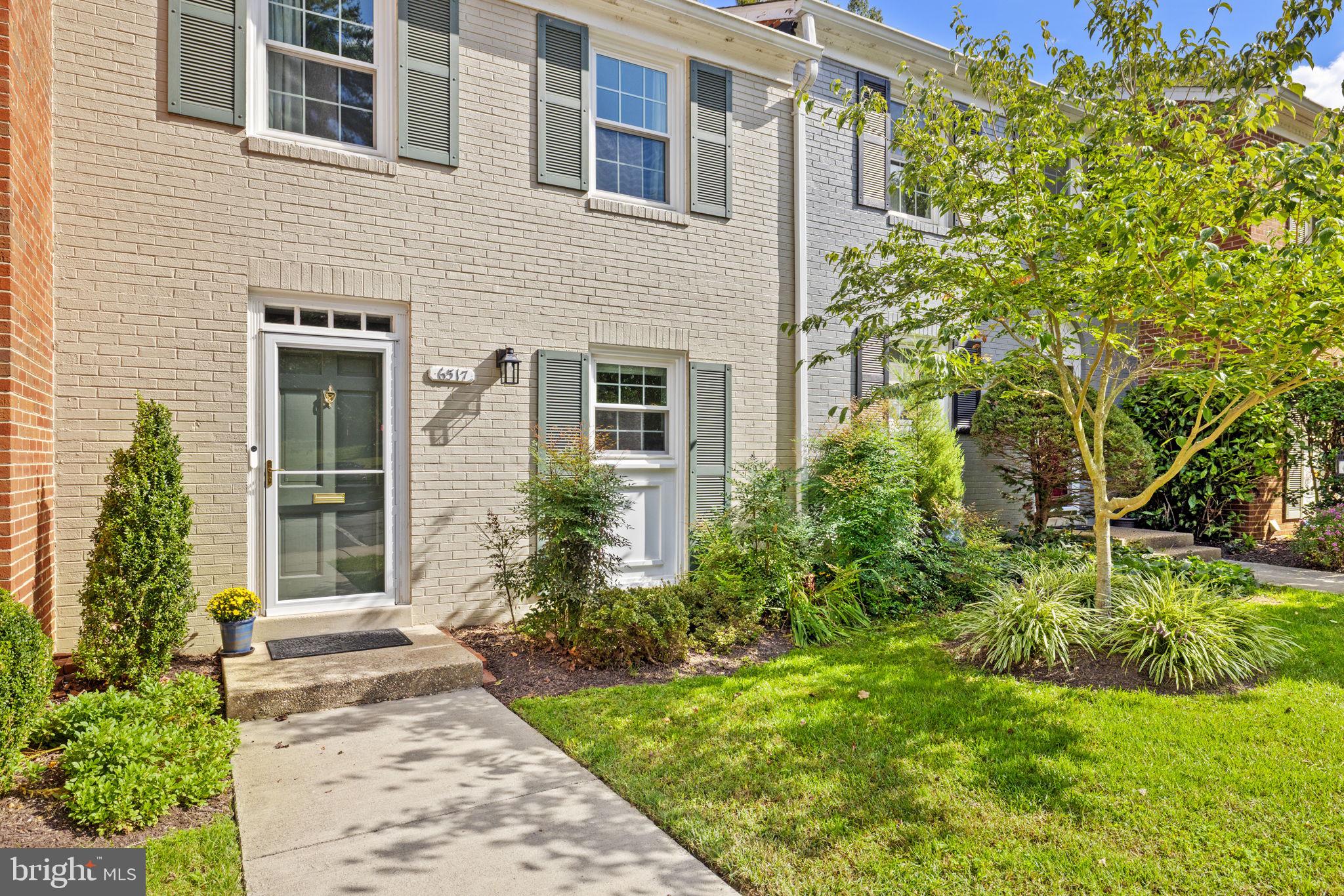 6517 ORONO COURT
