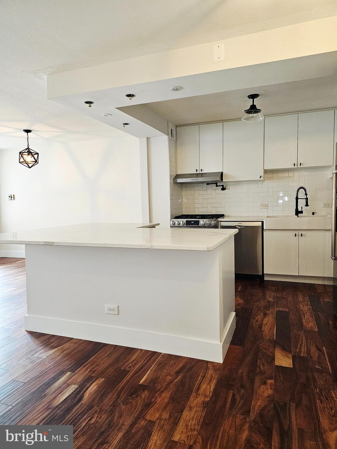 4501 ARLINGTON BOULEVARD 223