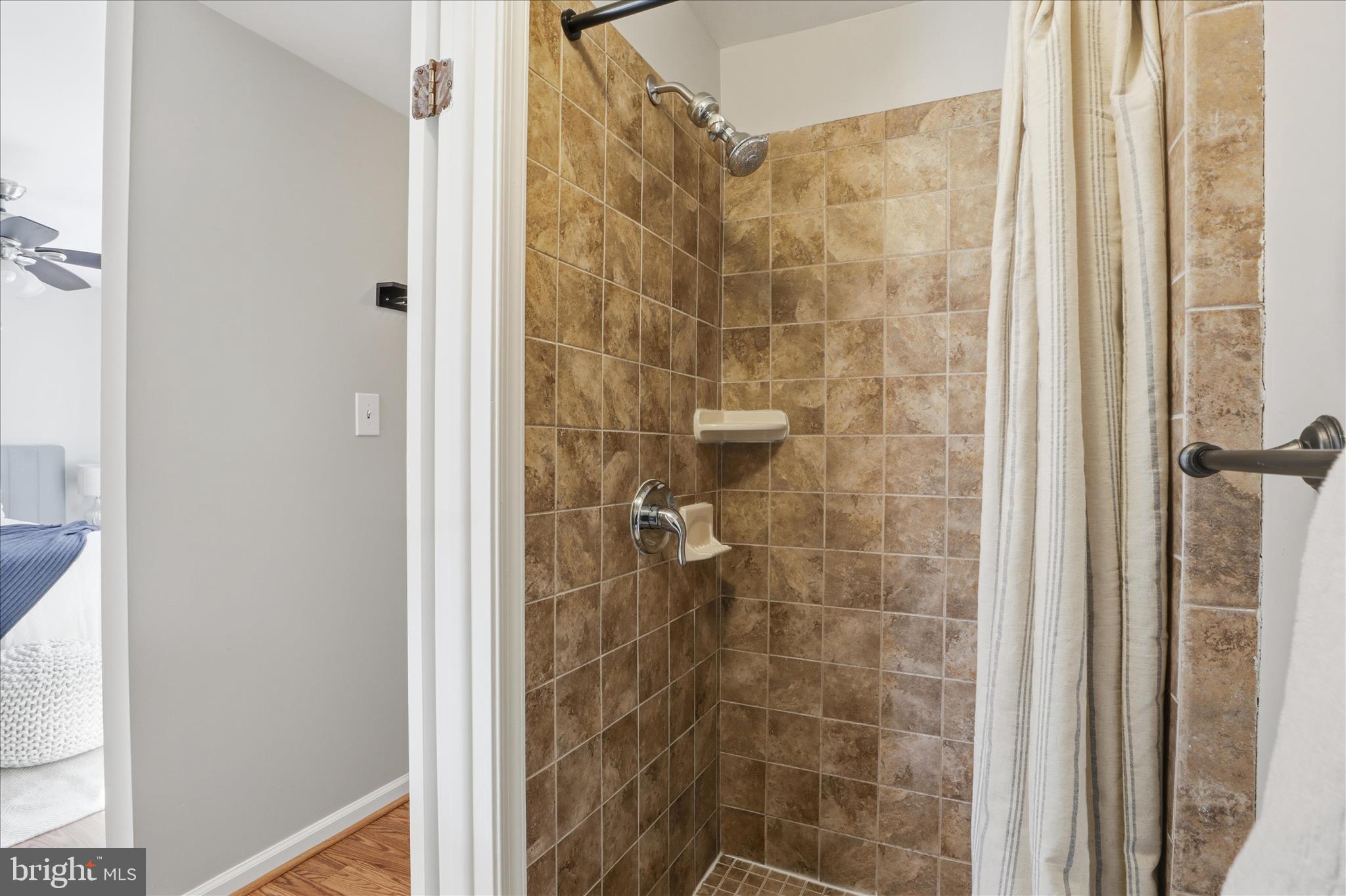 CHESTNUT RIDGE - Residential